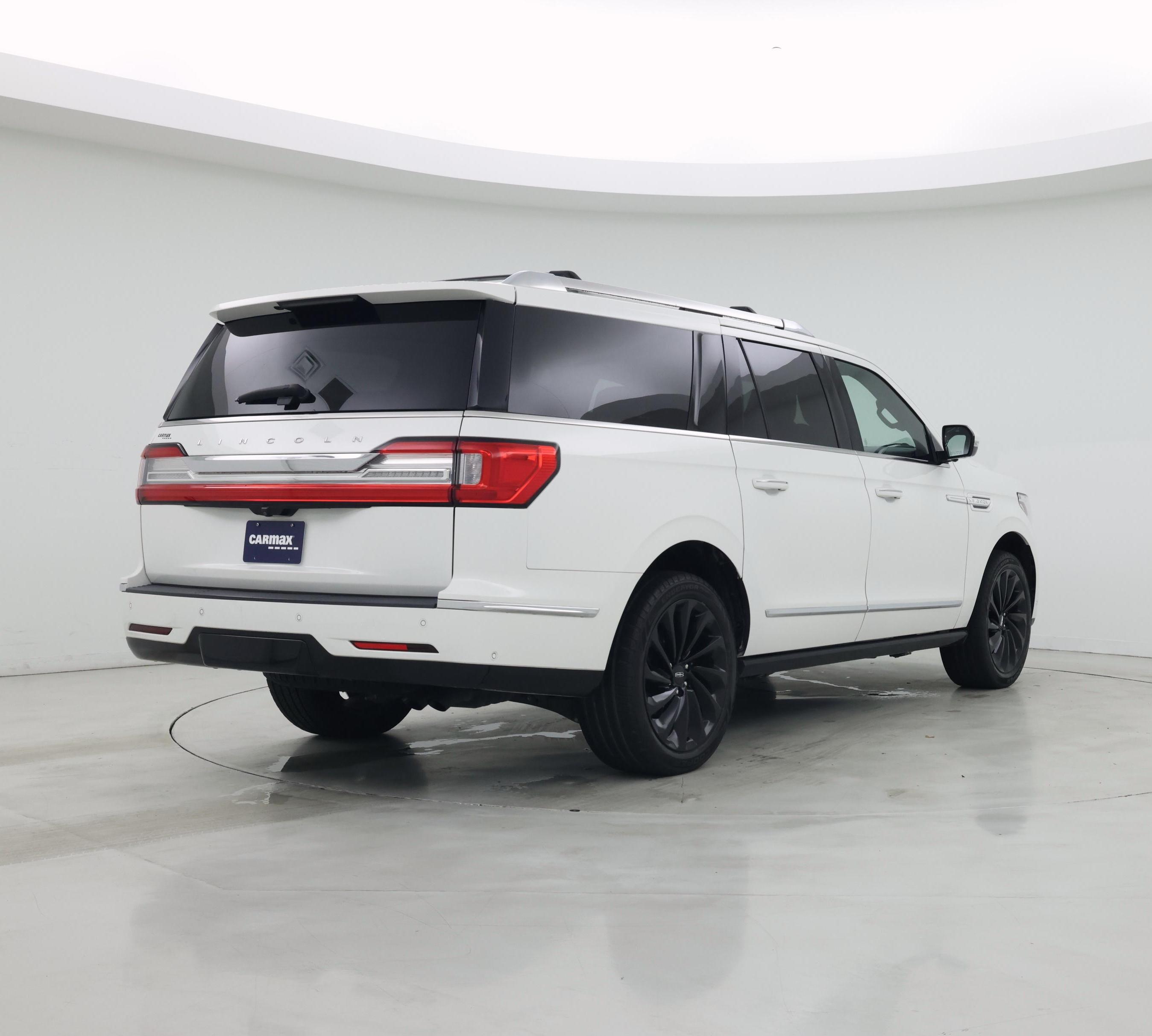 Thumbnail: 2020 Lincoln Navigator L - 8