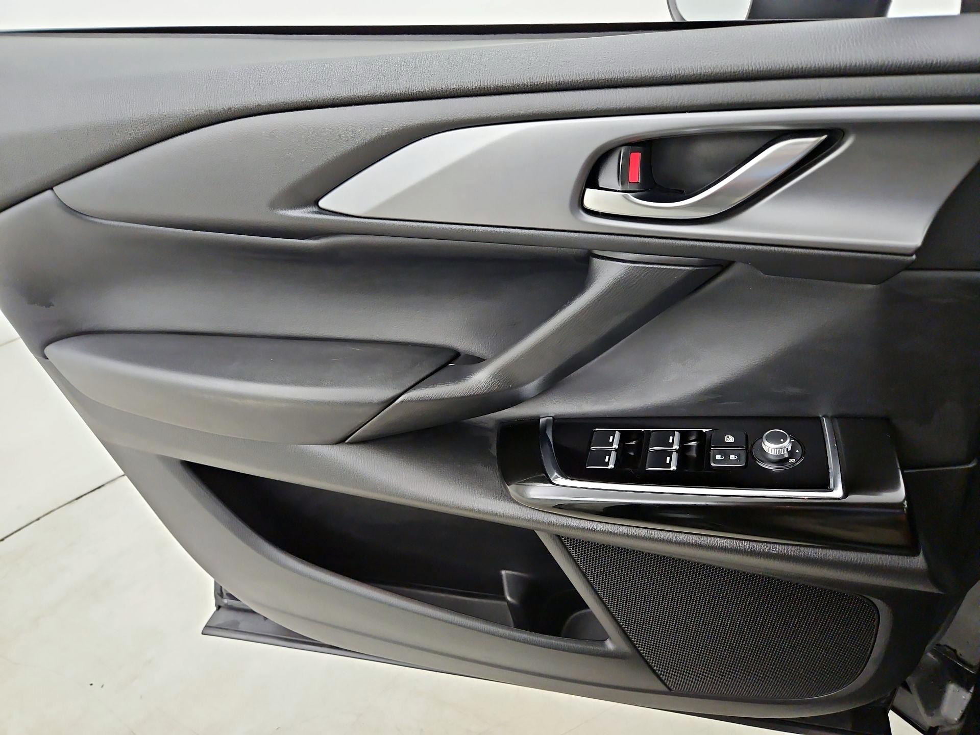 Thumbnail: 2023 Mazda CX-9 - 12