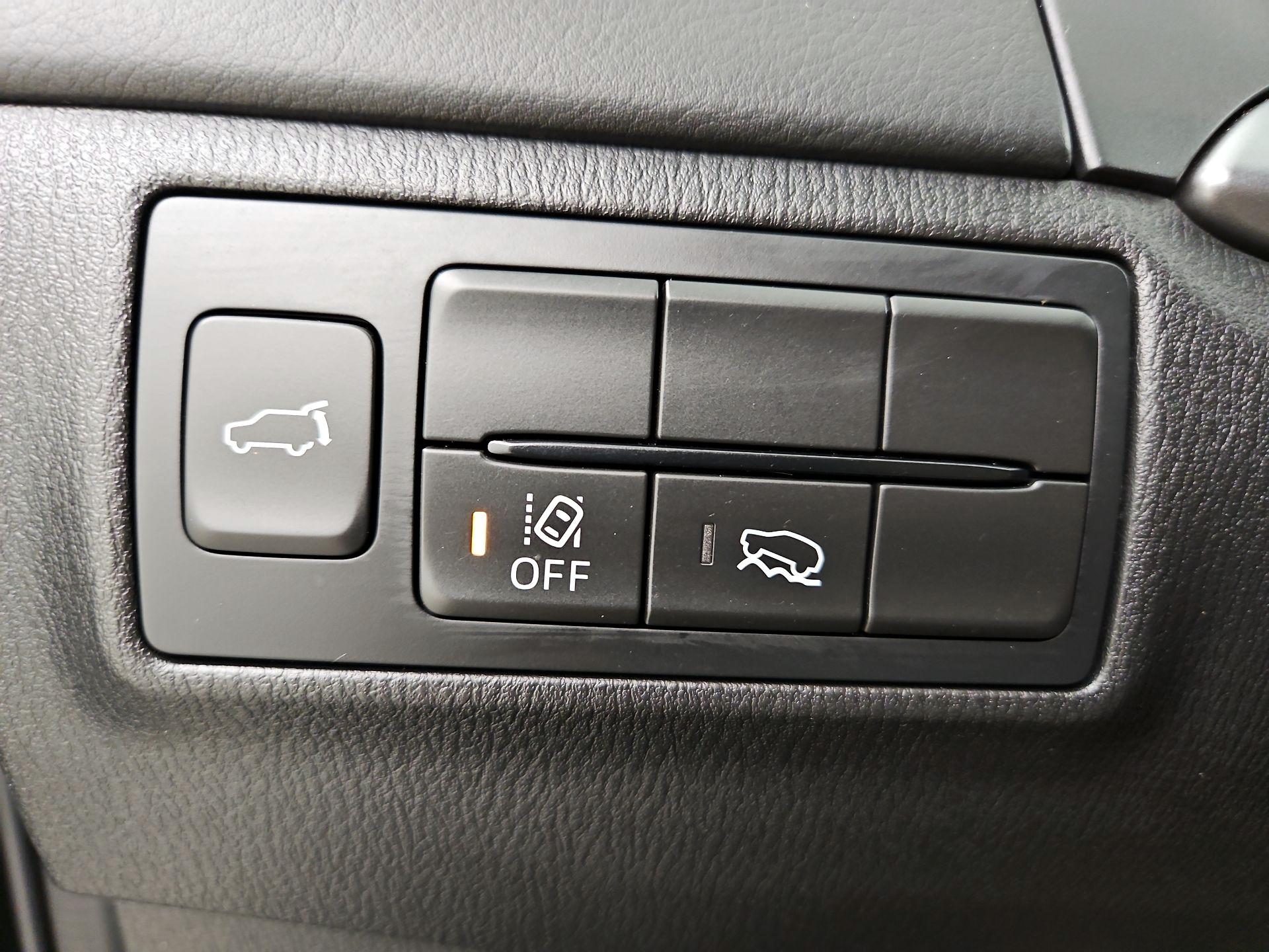 Thumbnail: 2023 Mazda CX-9 - 13