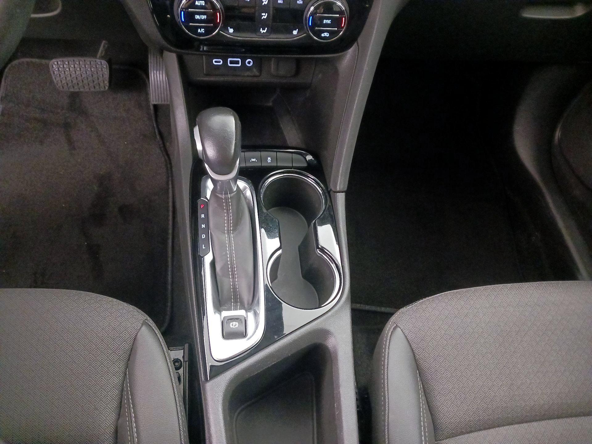 Thumbnail: 2023 Buick Encore GX - 17