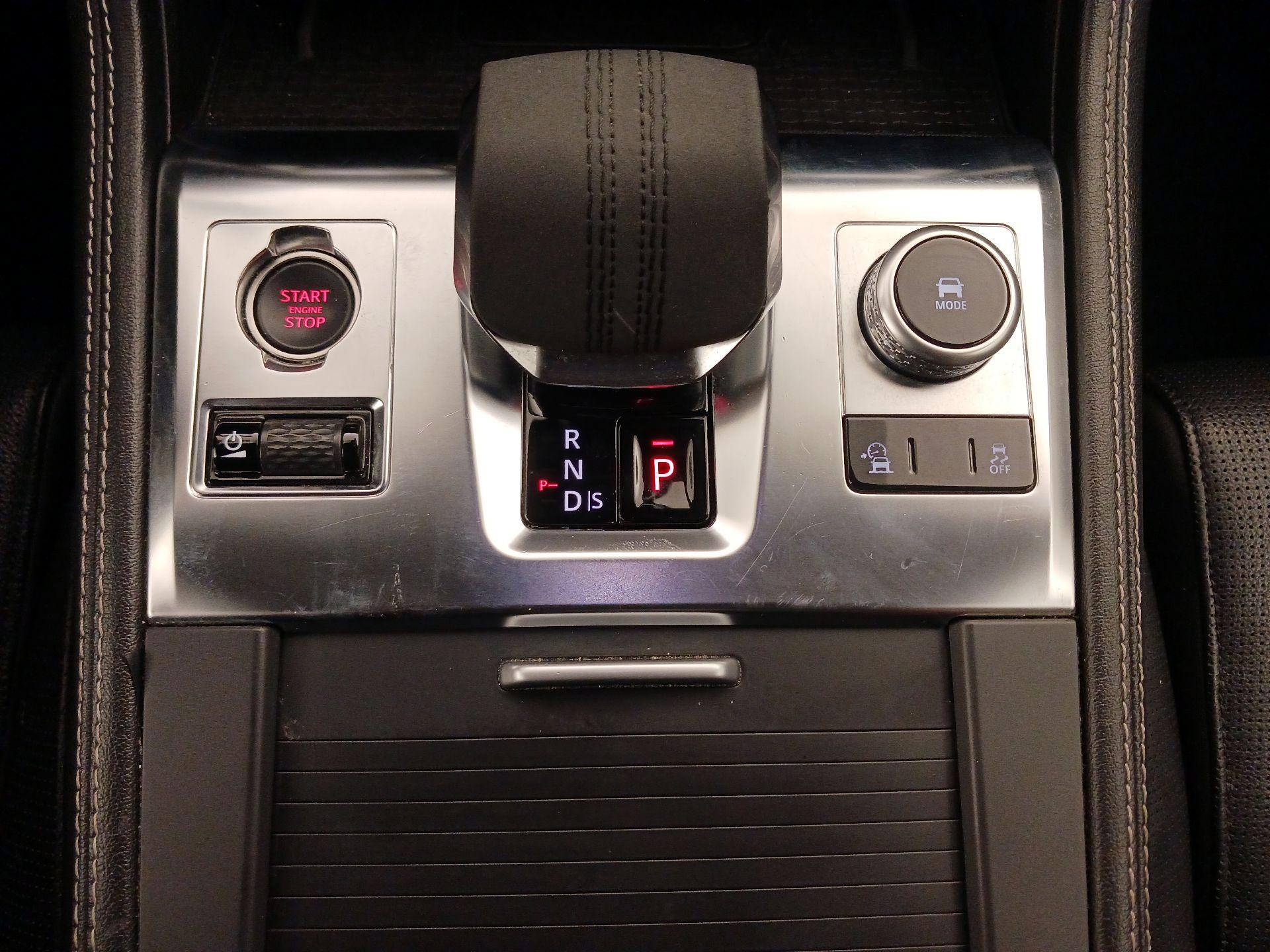 Thumbnail: 2024 Jaguar F-Pace - 18