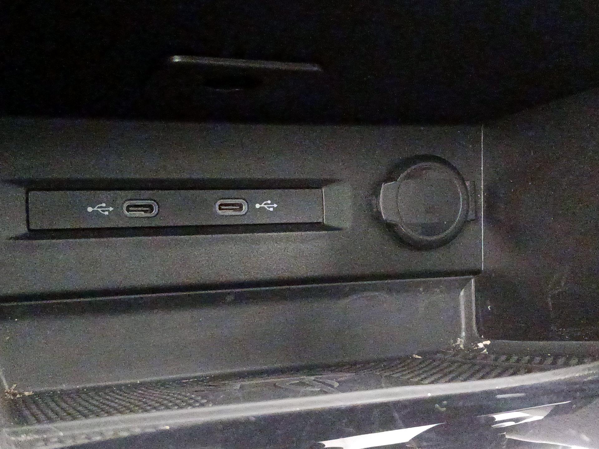 Thumbnail: 2024 Volkswagen Taos - 18