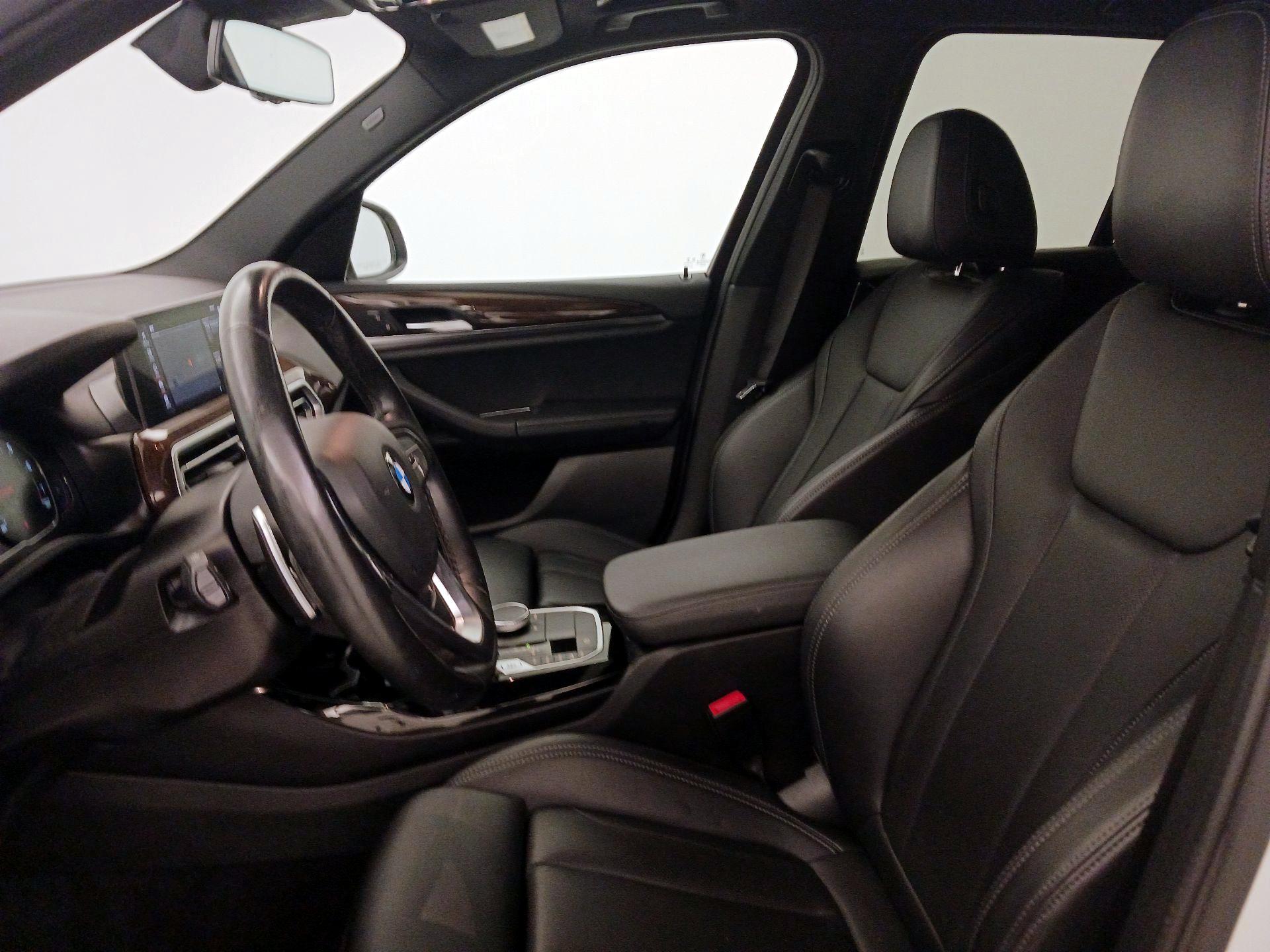 Thumbnail: 2022 BMW X3 - 11