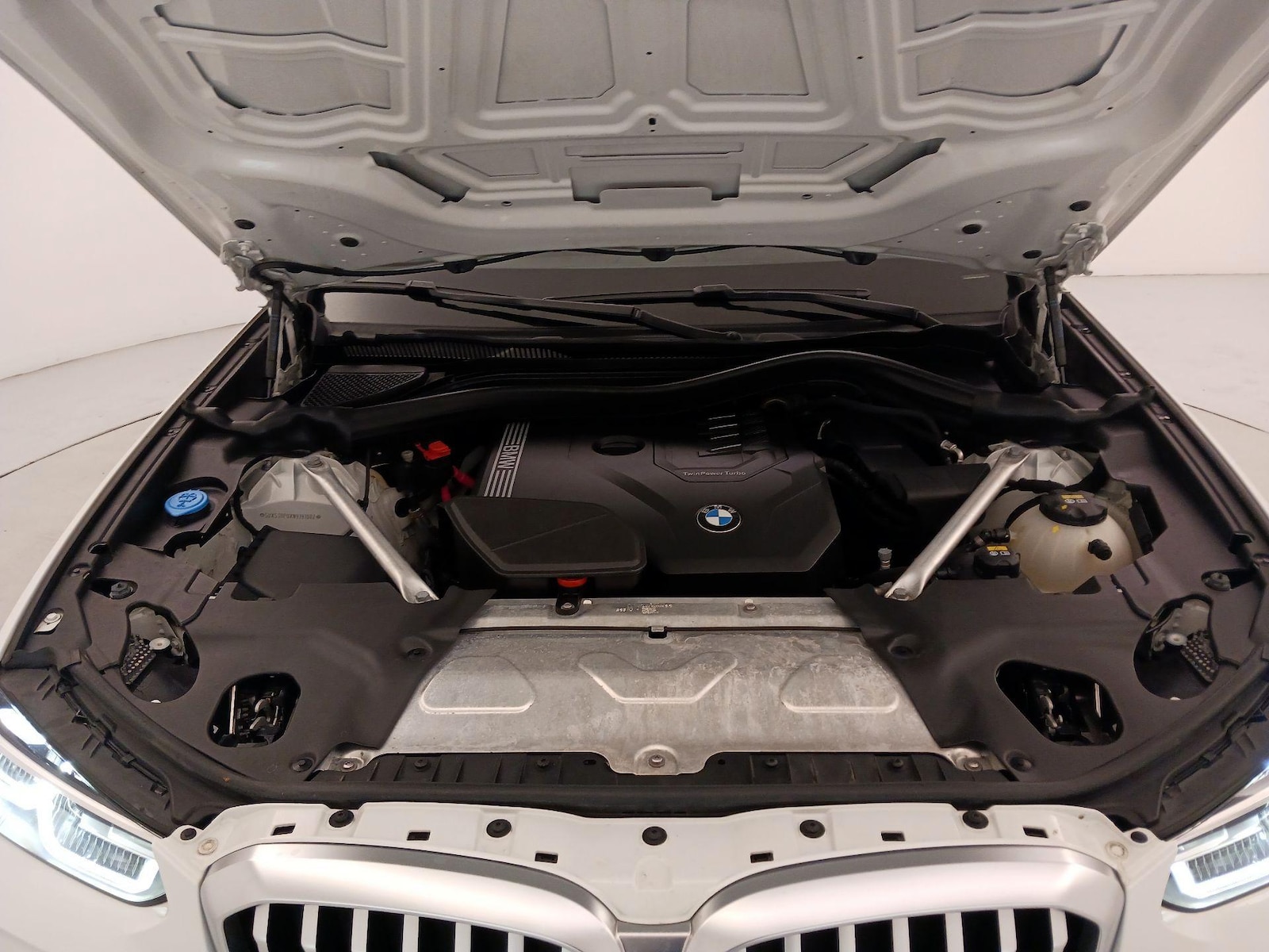 2022 BMW X3 24