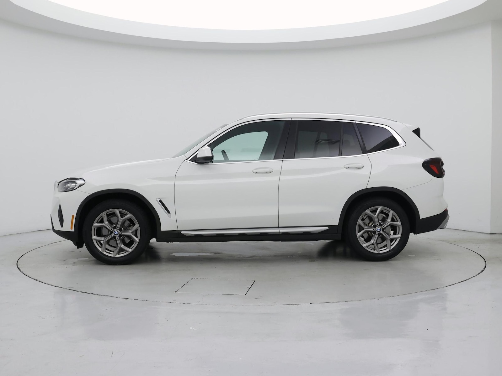 2022 BMW X3 4