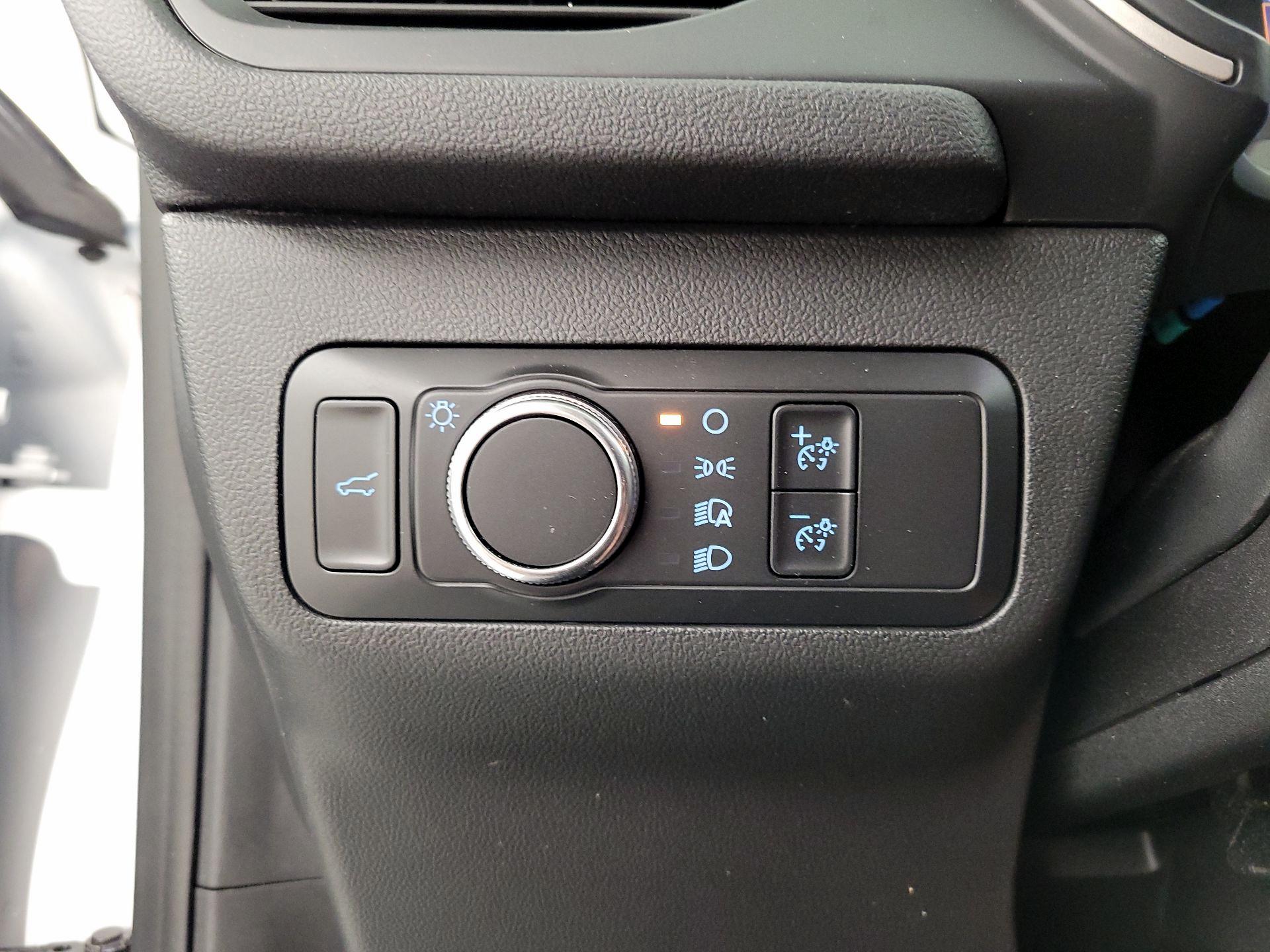 Thumbnail: 2022 Ford Escape - 13