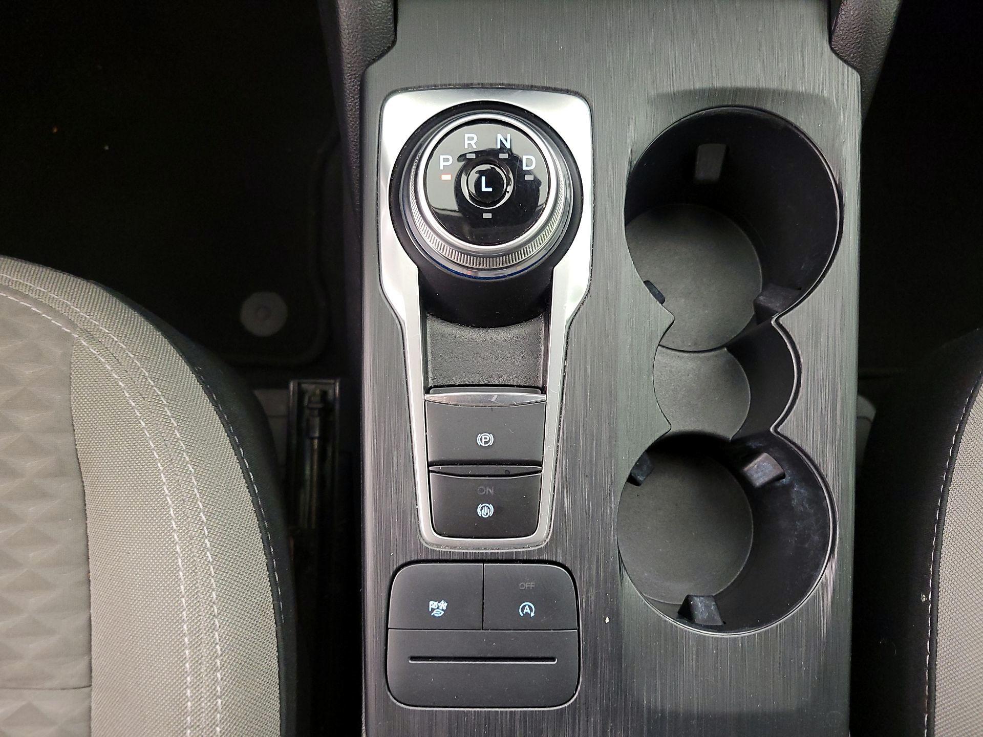 Thumbnail: 2022 Ford Escape - 17