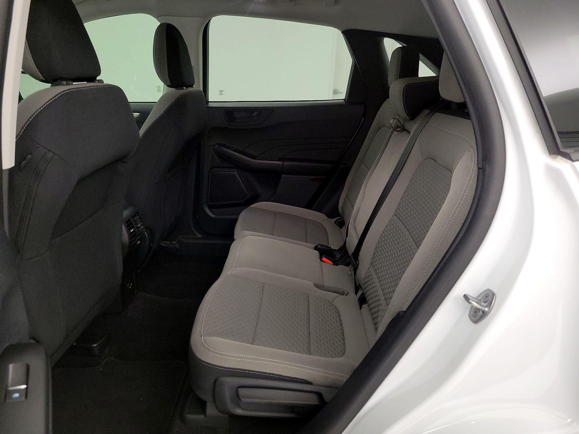 Thumbnail: 2022 Ford Escape - 19