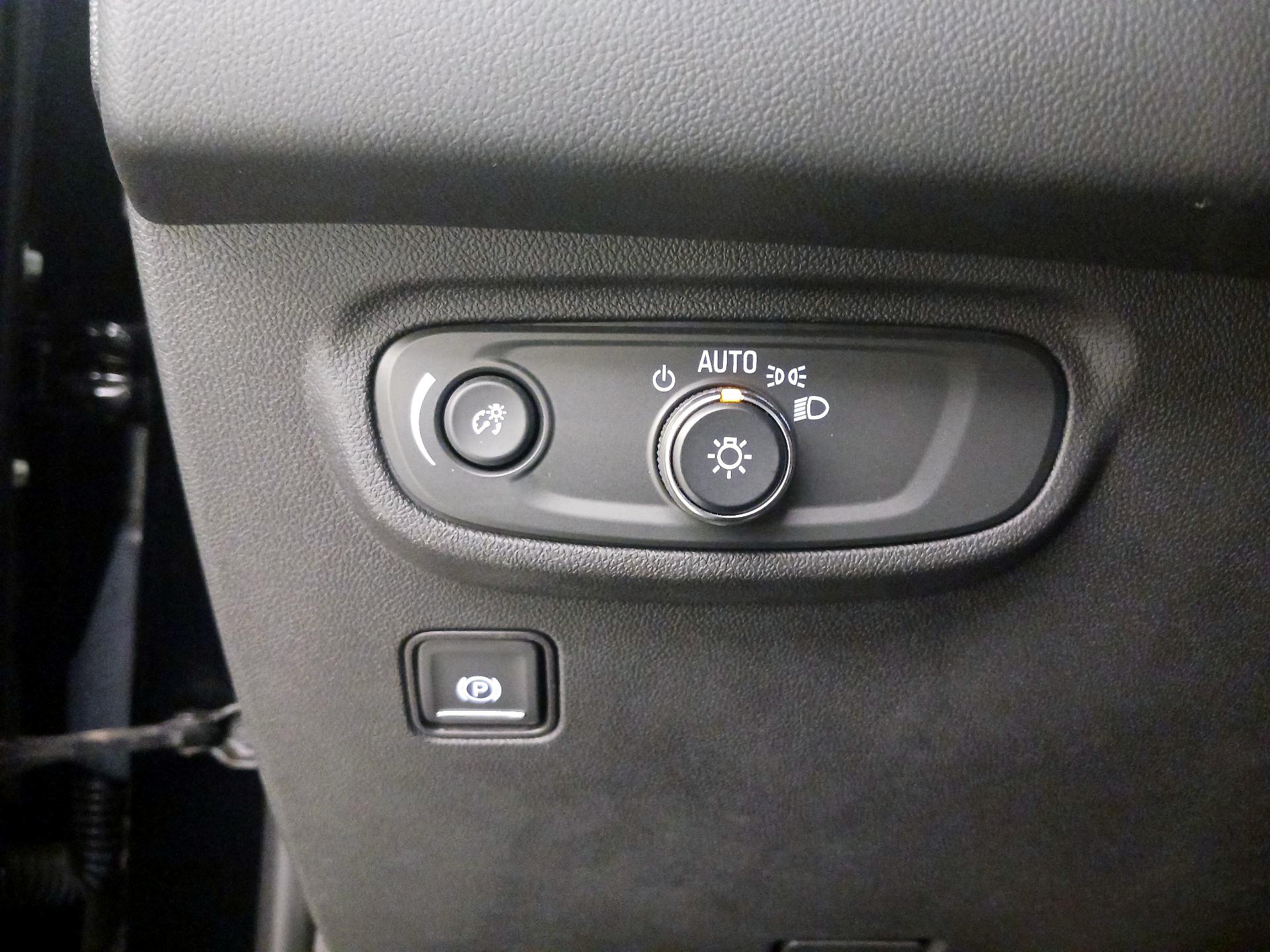 Thumbnail: 2022 GMC Terrain - 13