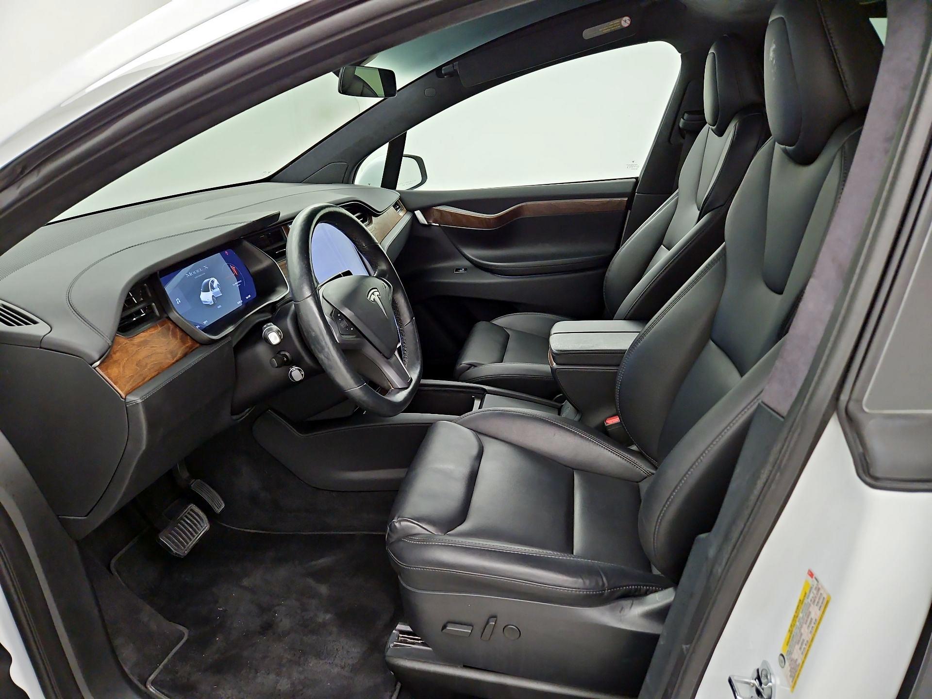 Thumbnail: 2020 Tesla Model X - 11