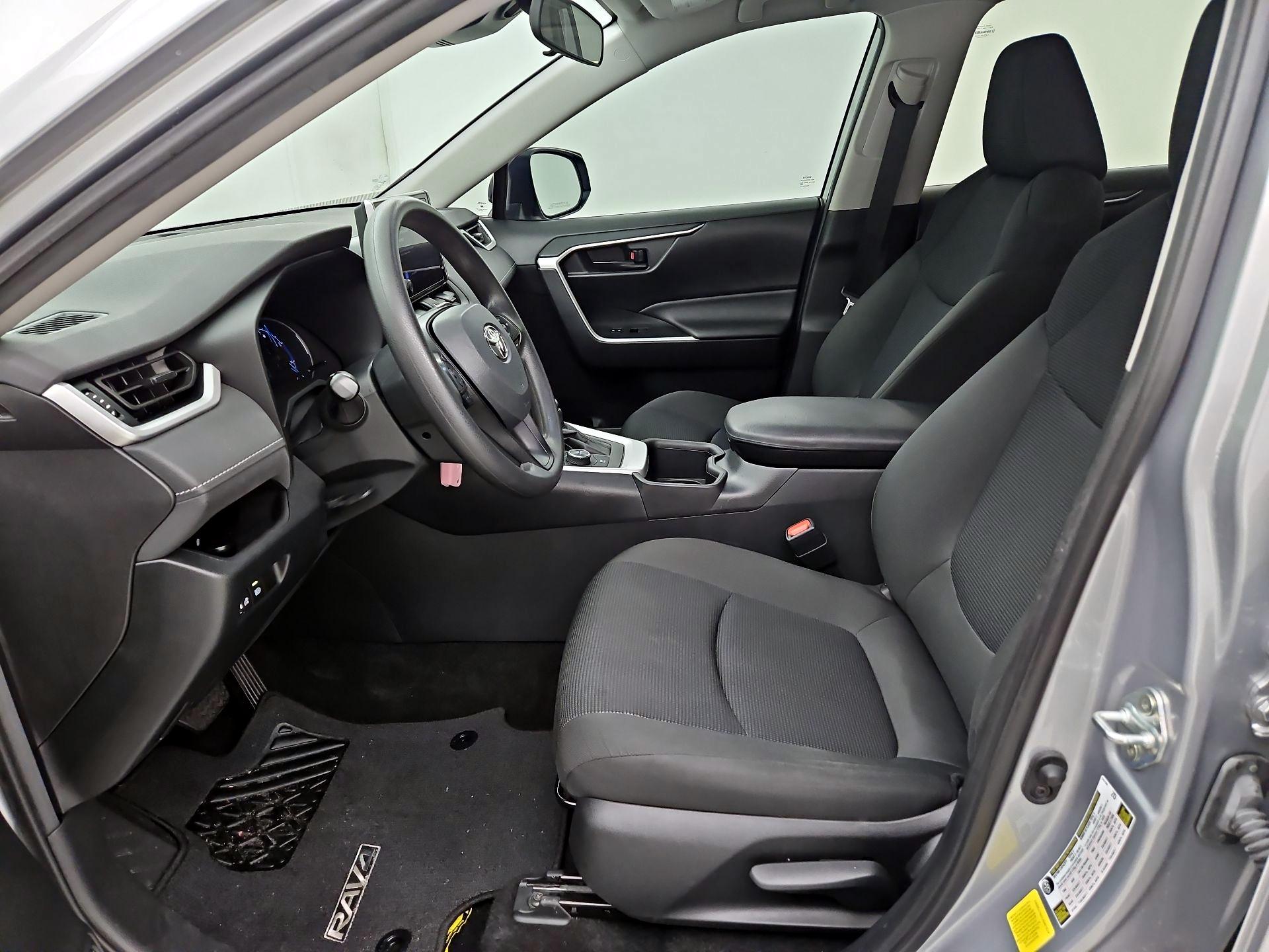 Thumbnail: 2024 Toyota RAV4 - 11