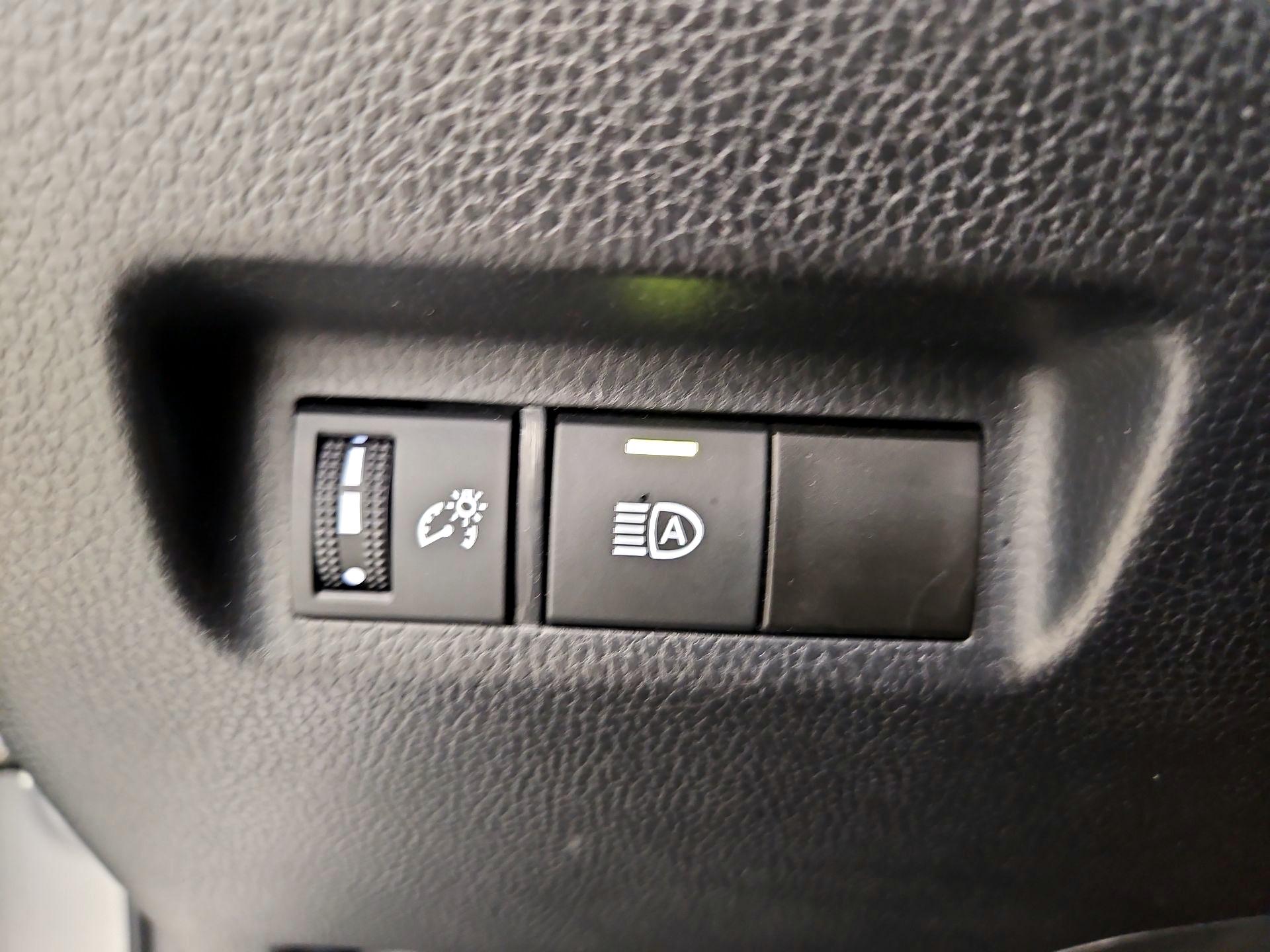 Thumbnail: 2024 Toyota RAV4 - 13