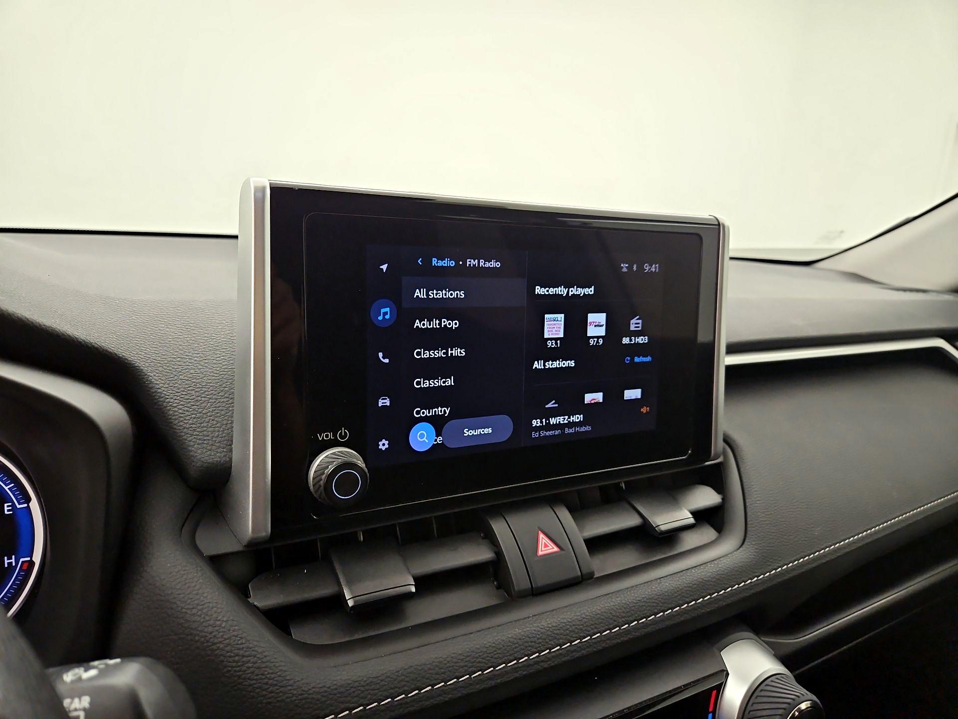 Thumbnail: 2024 Toyota RAV4 - 15