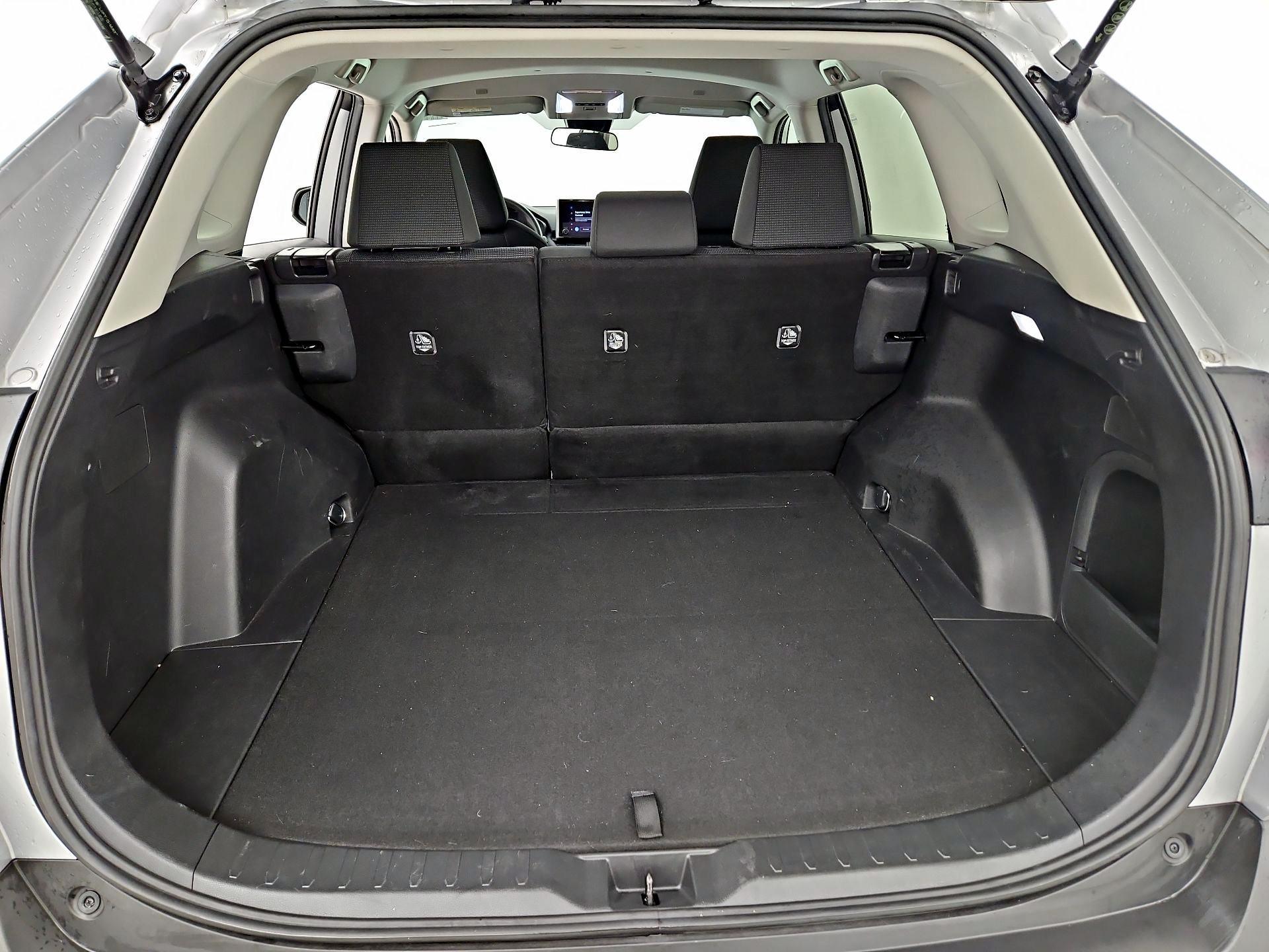 Thumbnail: 2024 Toyota RAV4 - 20