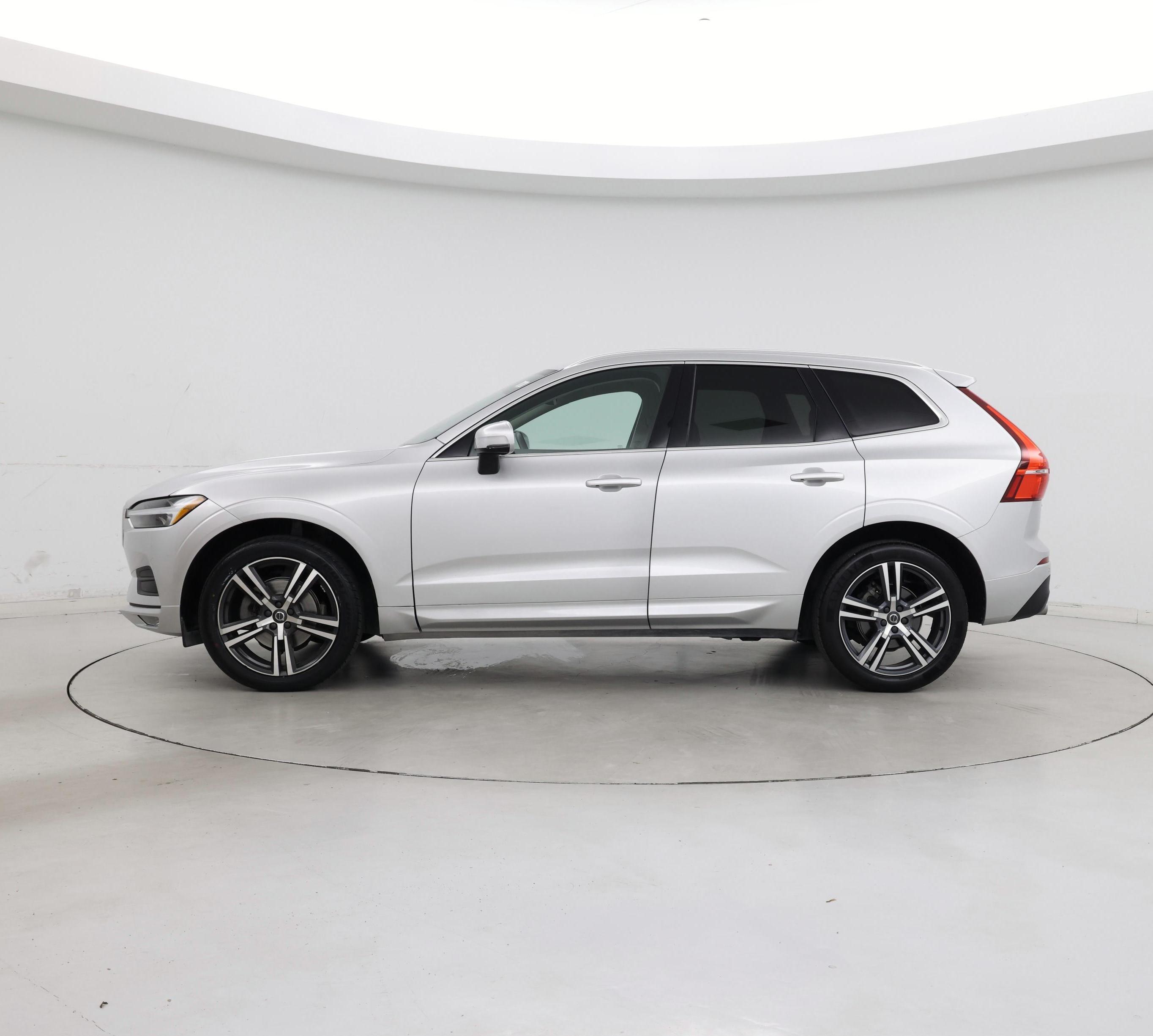Thumbnail: 2021 Volvo XC60 - 3