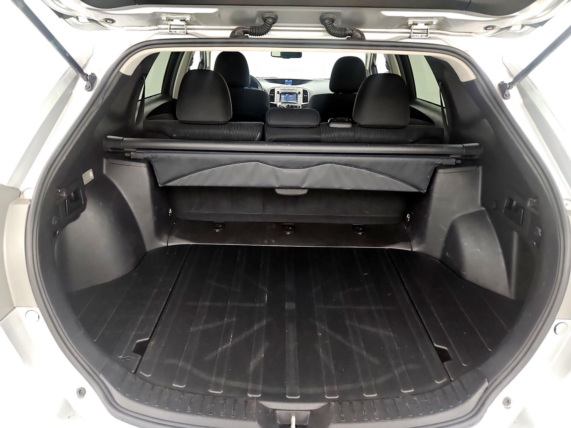 Thumbnail: 2015 Toyota Venza - 20