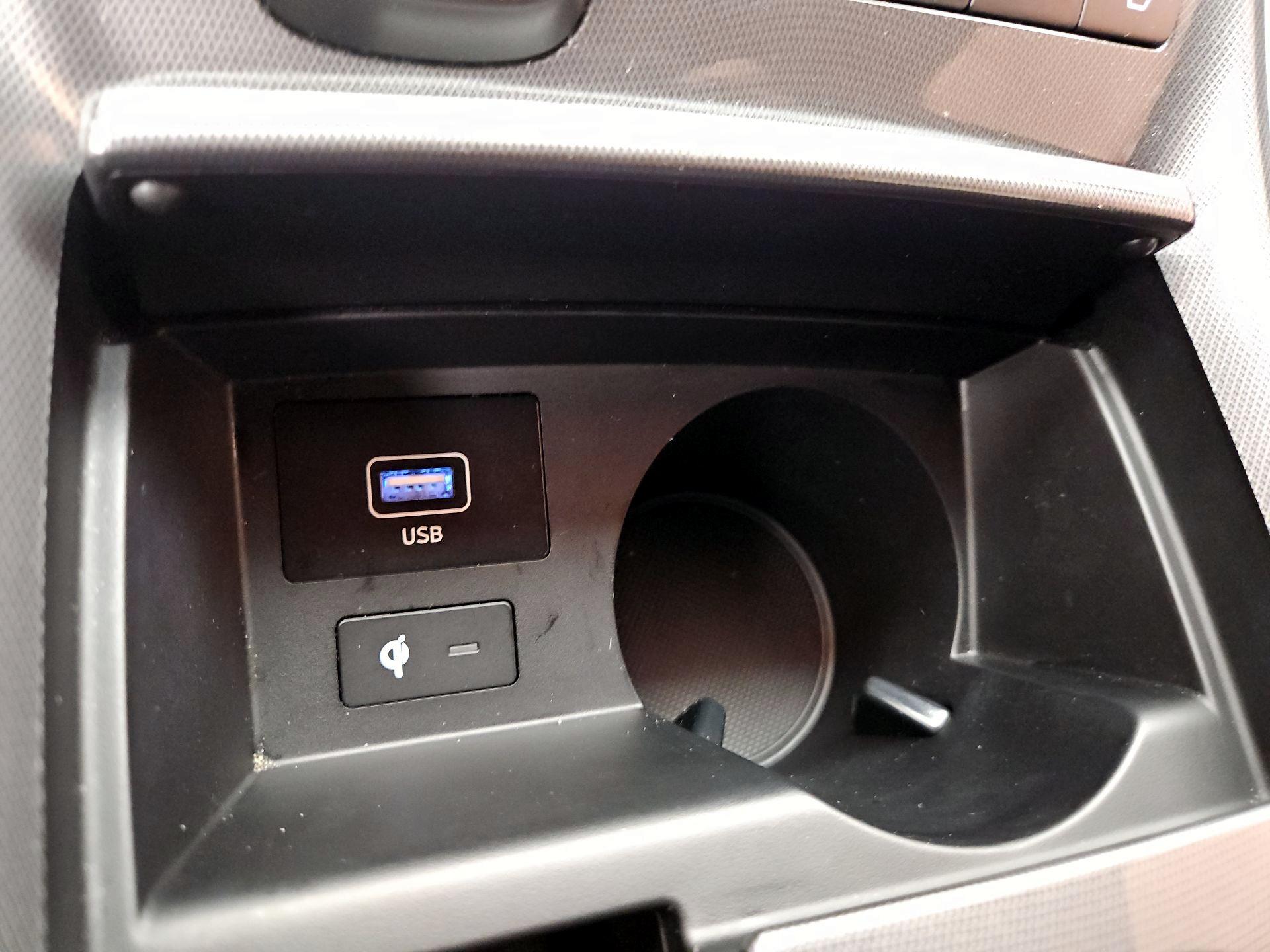 Thumbnail: 2023 Hyundai Santa Fe - 19