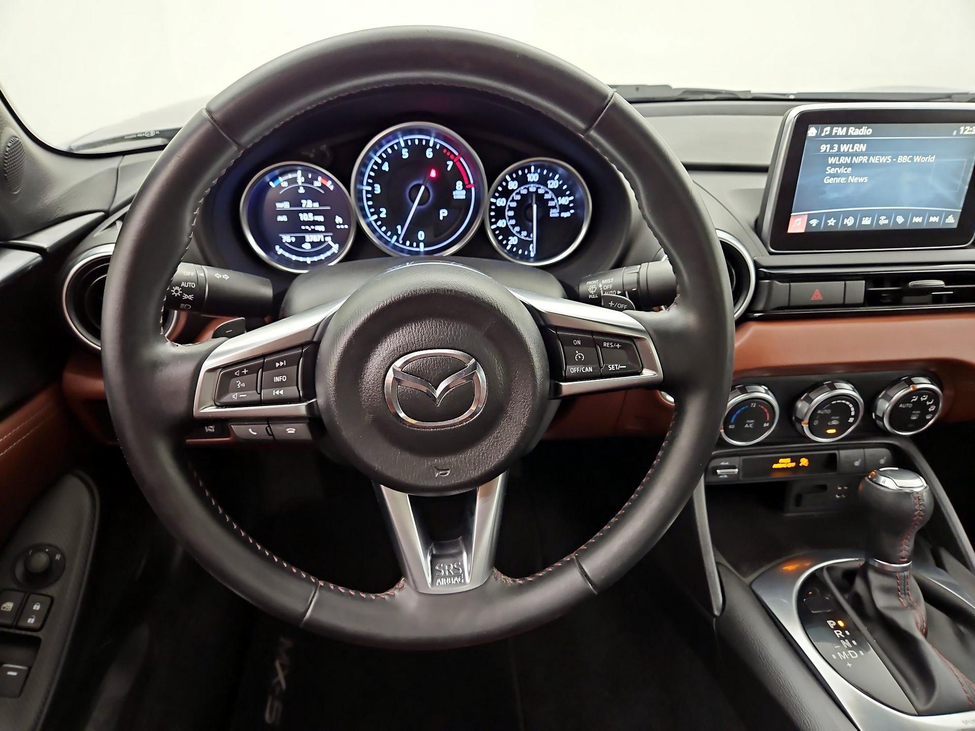 Thumbnail: 2017 Mazda MX-5 Miata - 10