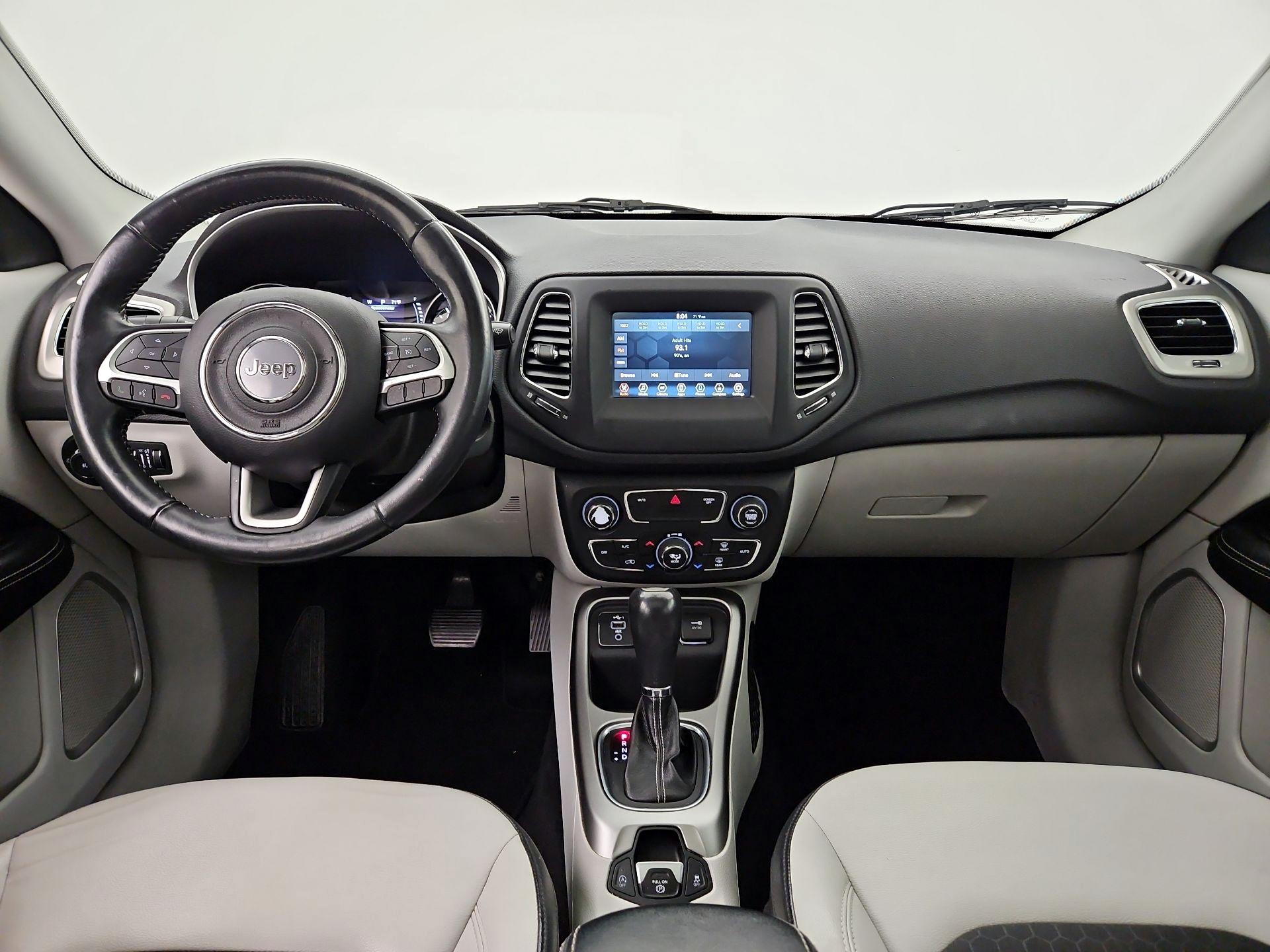 Thumbnail: 2019 Jeep Compass - 9