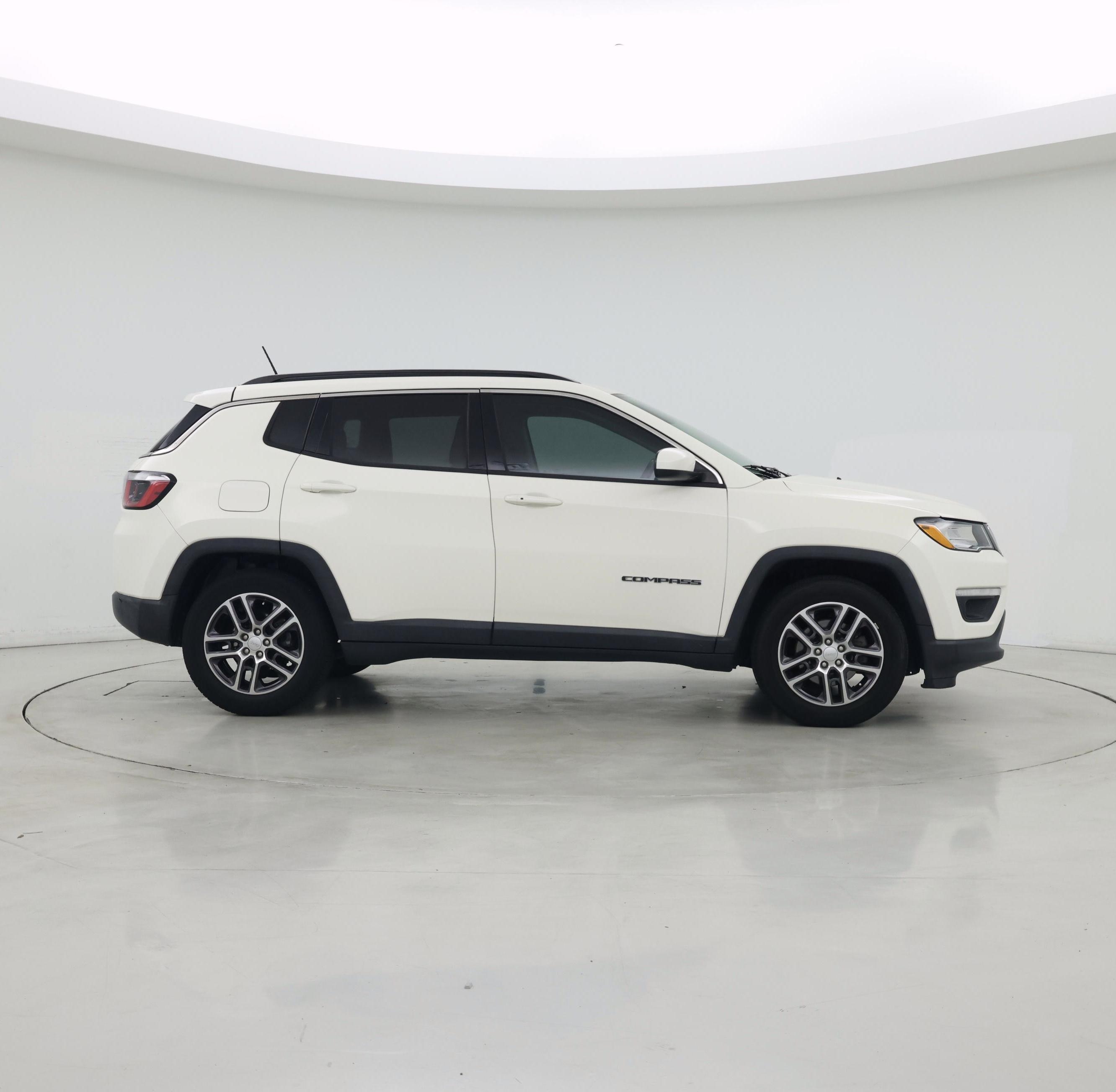 Thumbnail: 2019 Jeep Compass - 7