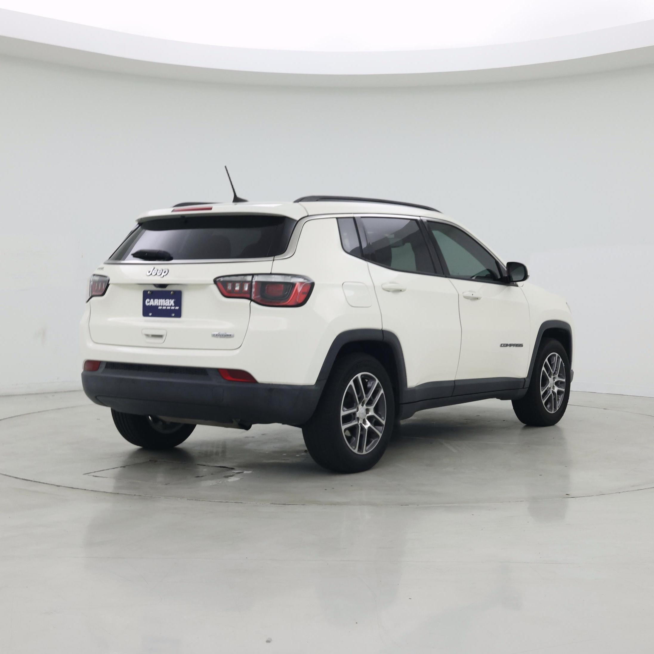 Thumbnail: 2019 Jeep Compass - 8