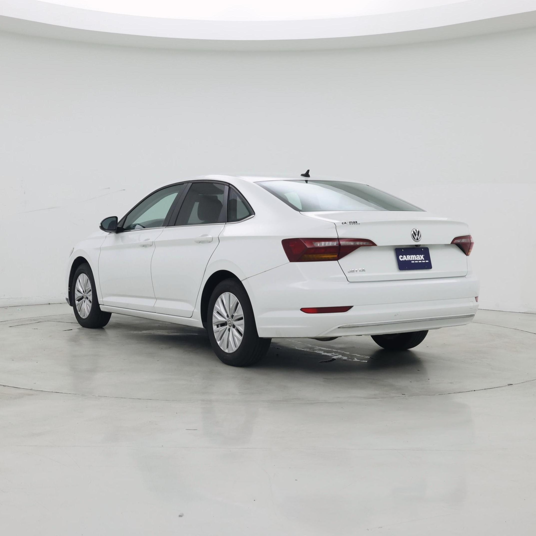 Thumbnail: 2019 Volkswagen Jetta - 2