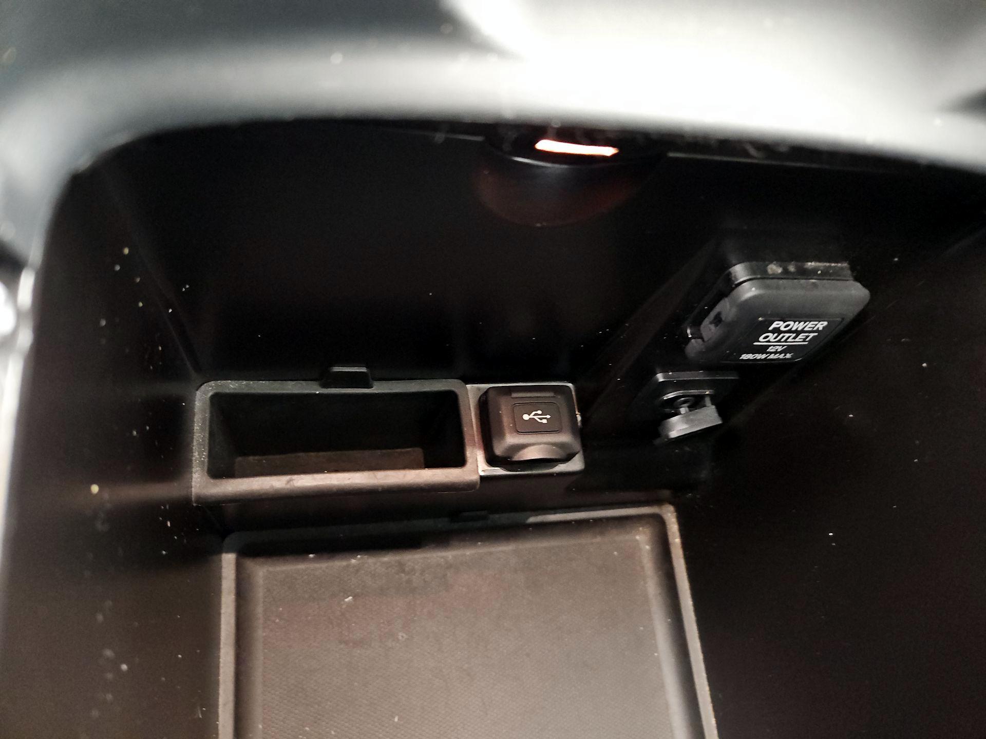 Thumbnail: 2015 Acura MDX - 19