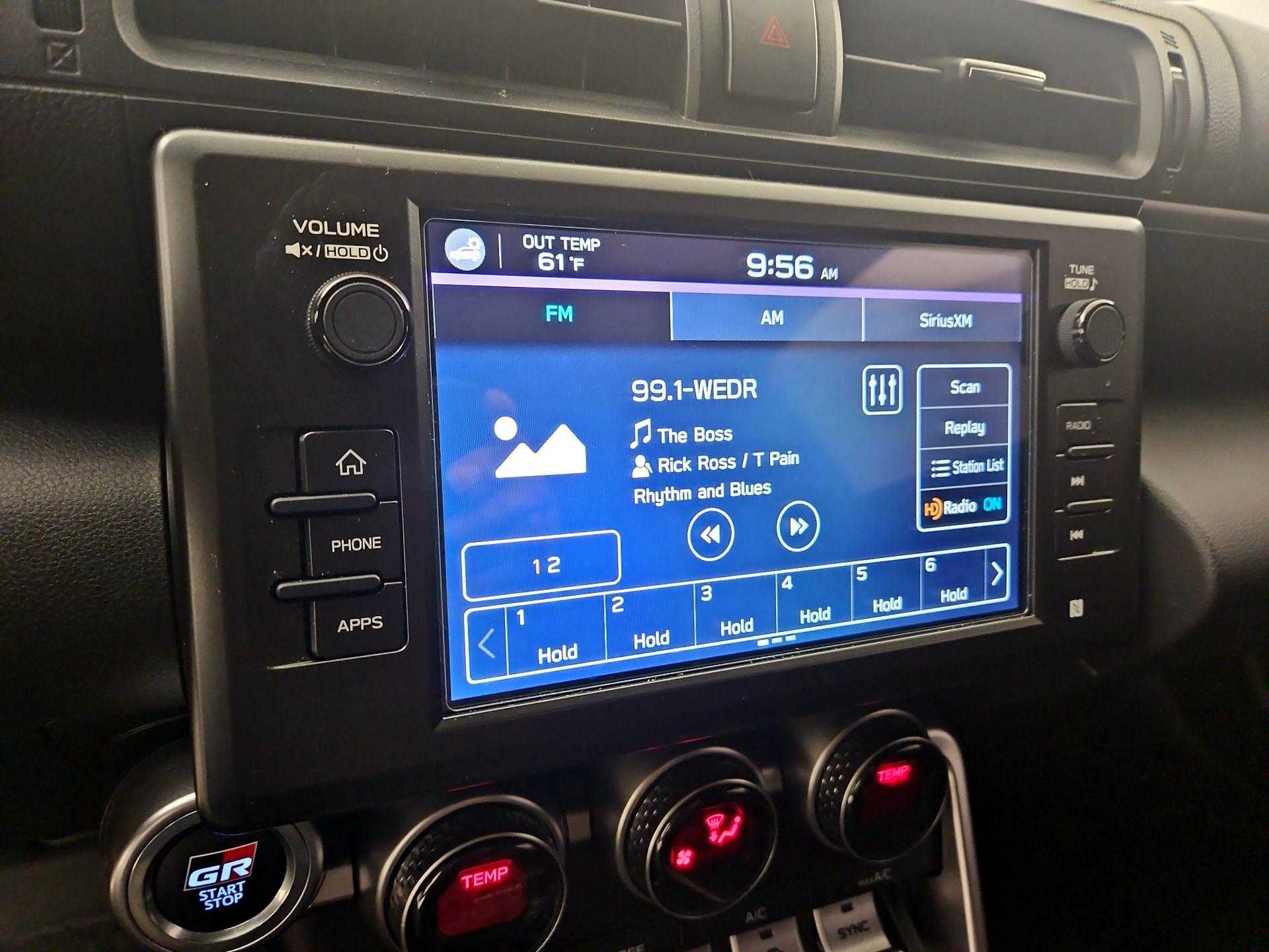 Thumbnail: 2025 Toyota GR86 - 15