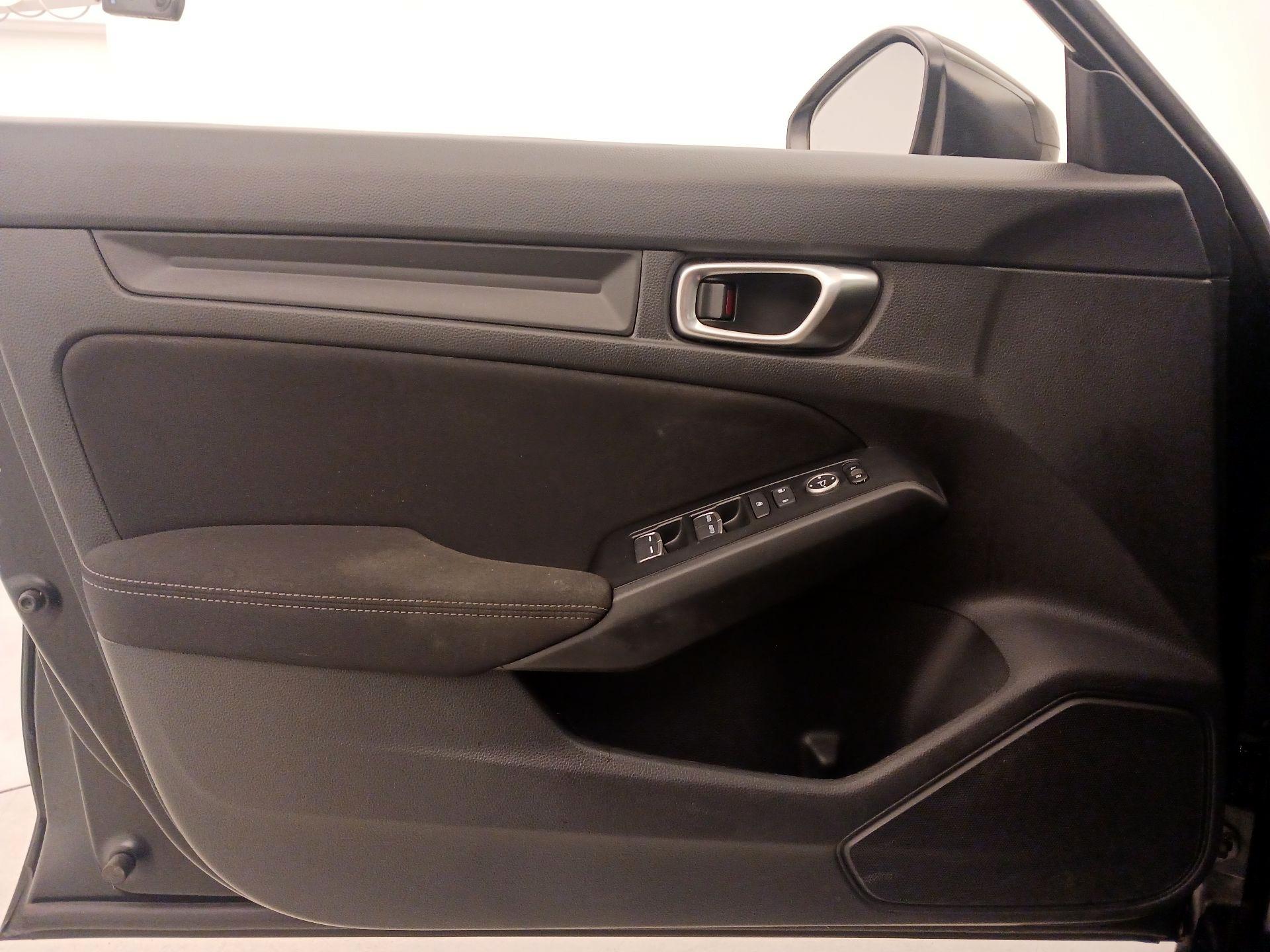 Thumbnail: 2024 Honda Civic - 12