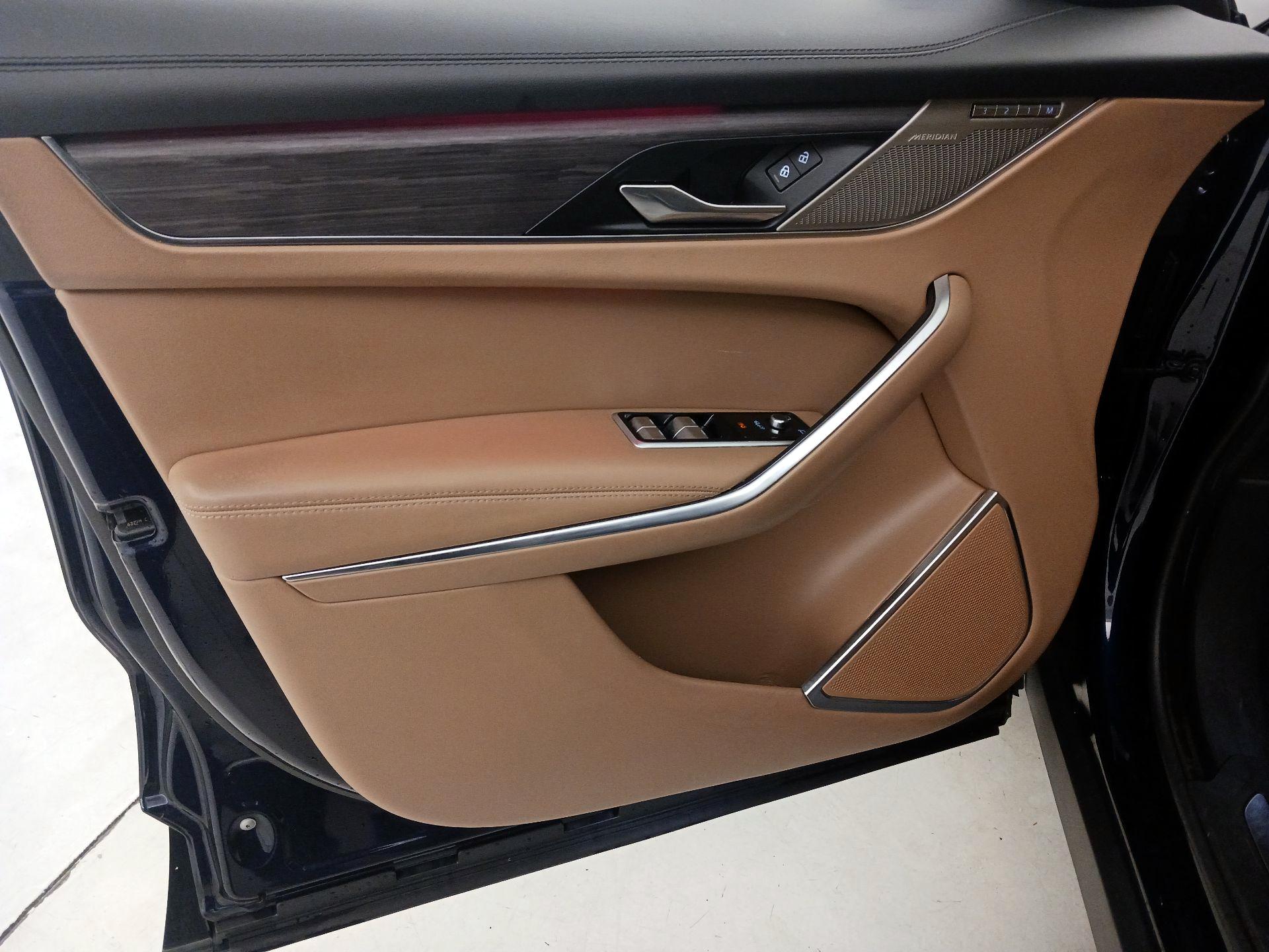 Thumbnail: 2023 Jaguar F-Pace - 12