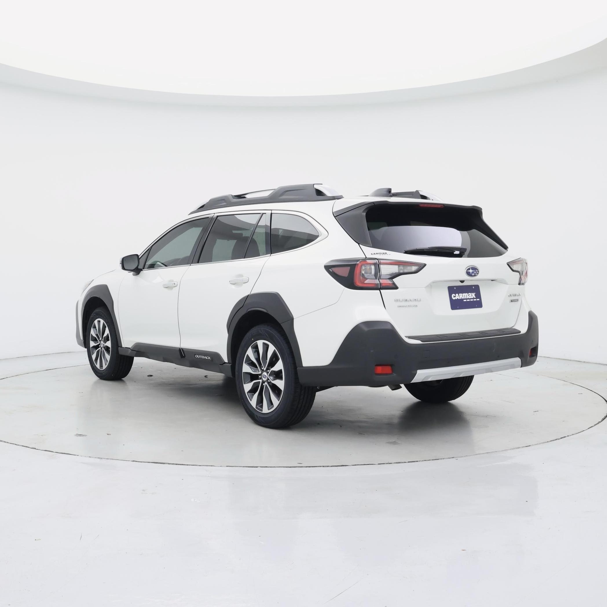 Thumbnail: 2023 Subaru Outback - 2