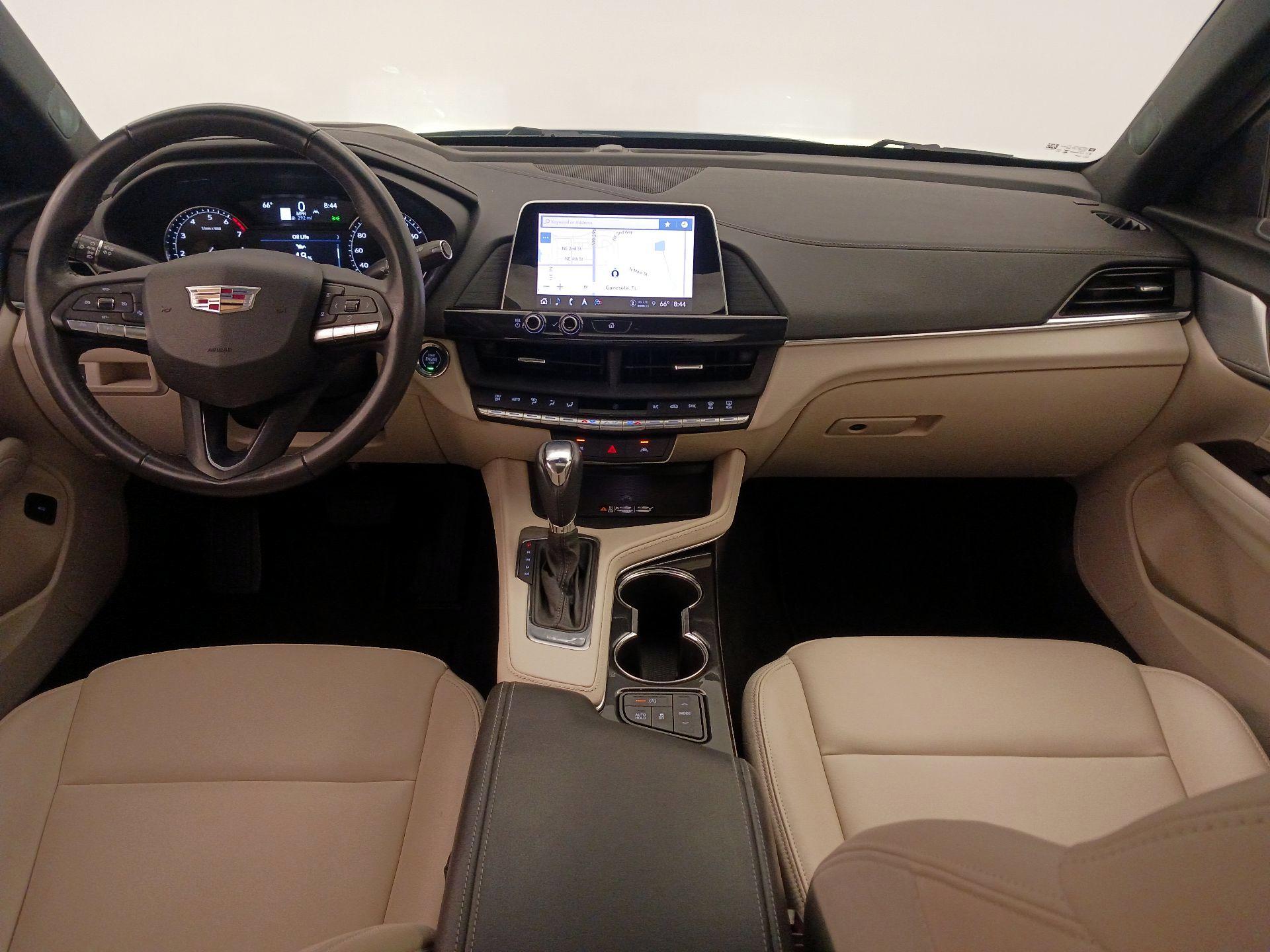 Thumbnail: 2024 Cadillac CT4 - 9