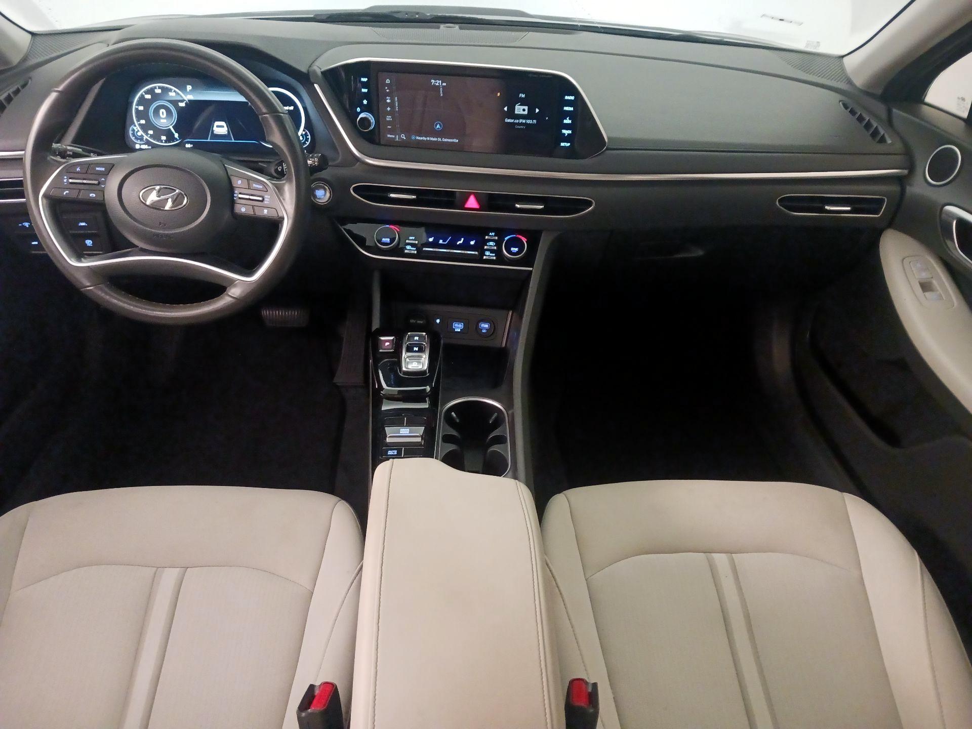 Thumbnail: 2023 Hyundai Sonata - 9