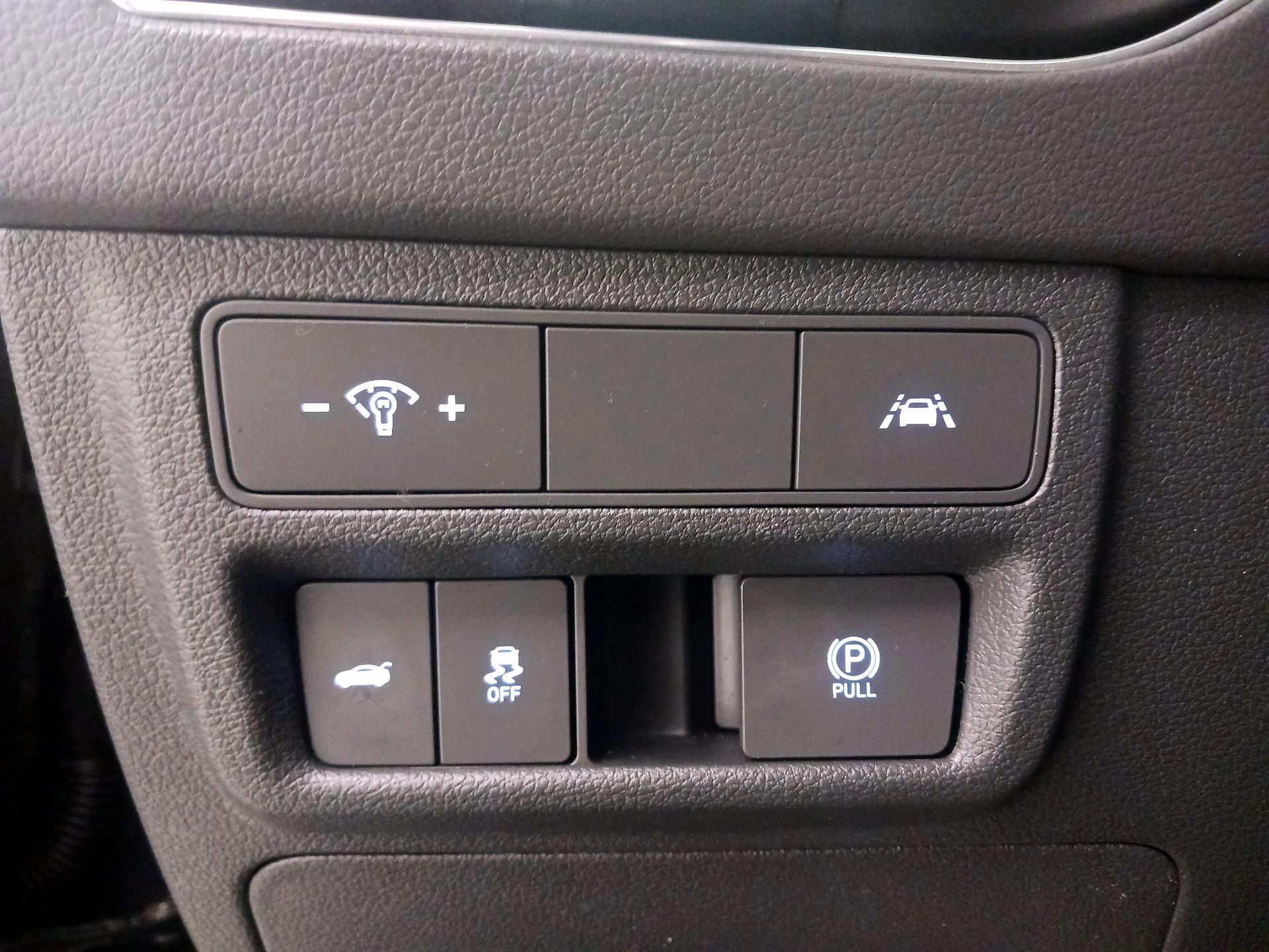 Thumbnail: 2023 Hyundai Sonata - 13