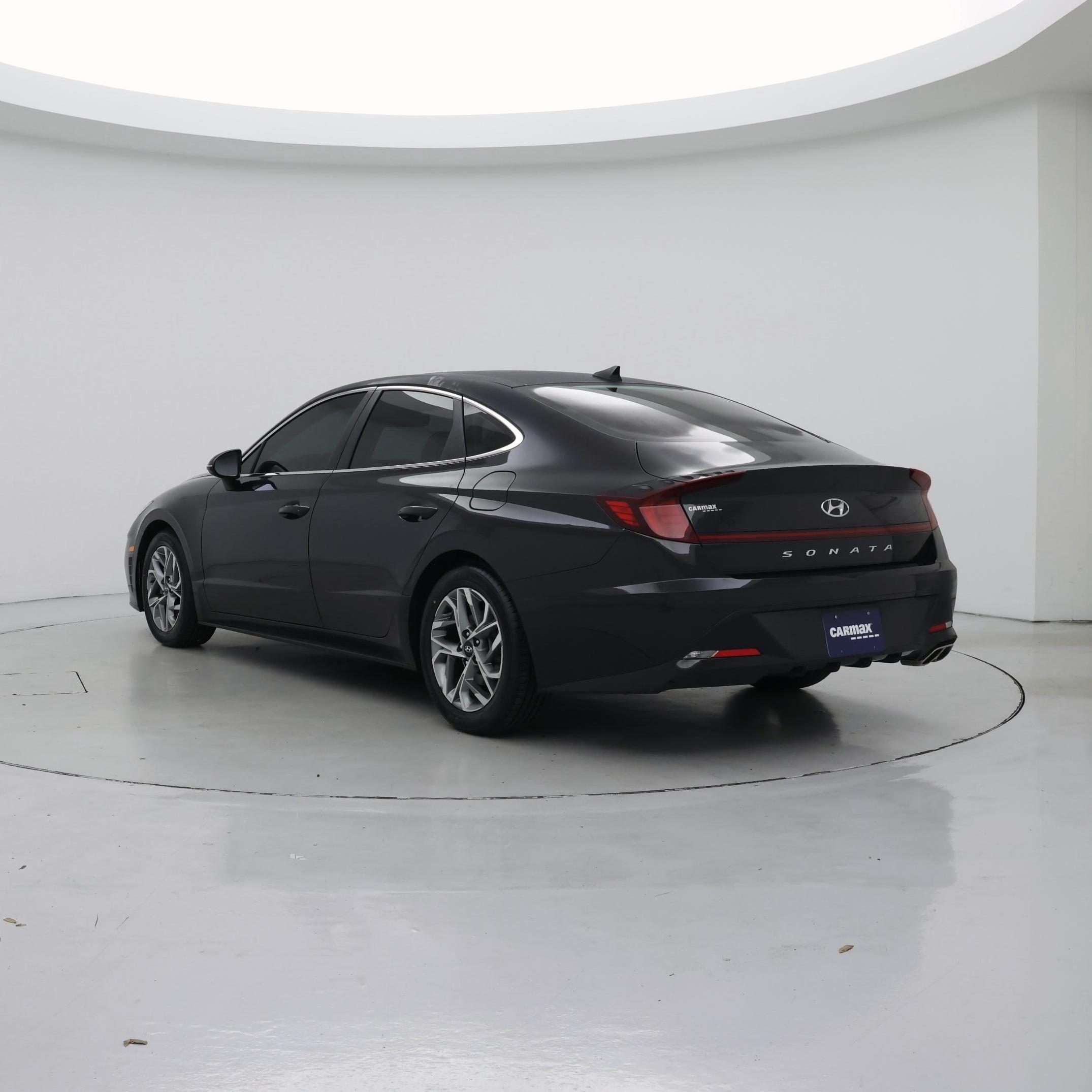 Thumbnail: 2023 Hyundai Sonata - 2