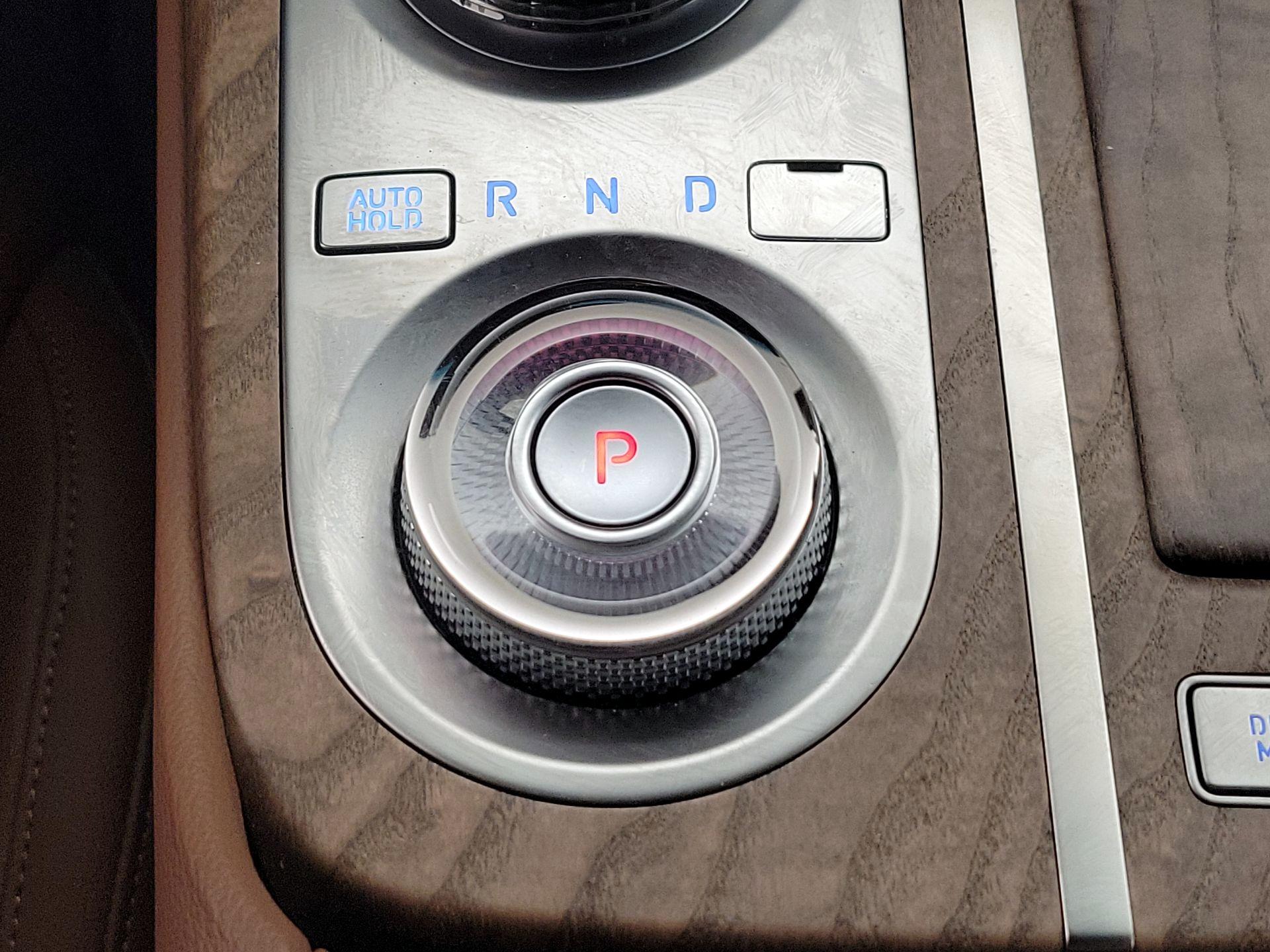 Thumbnail: 2023 Genesis G80 - 18