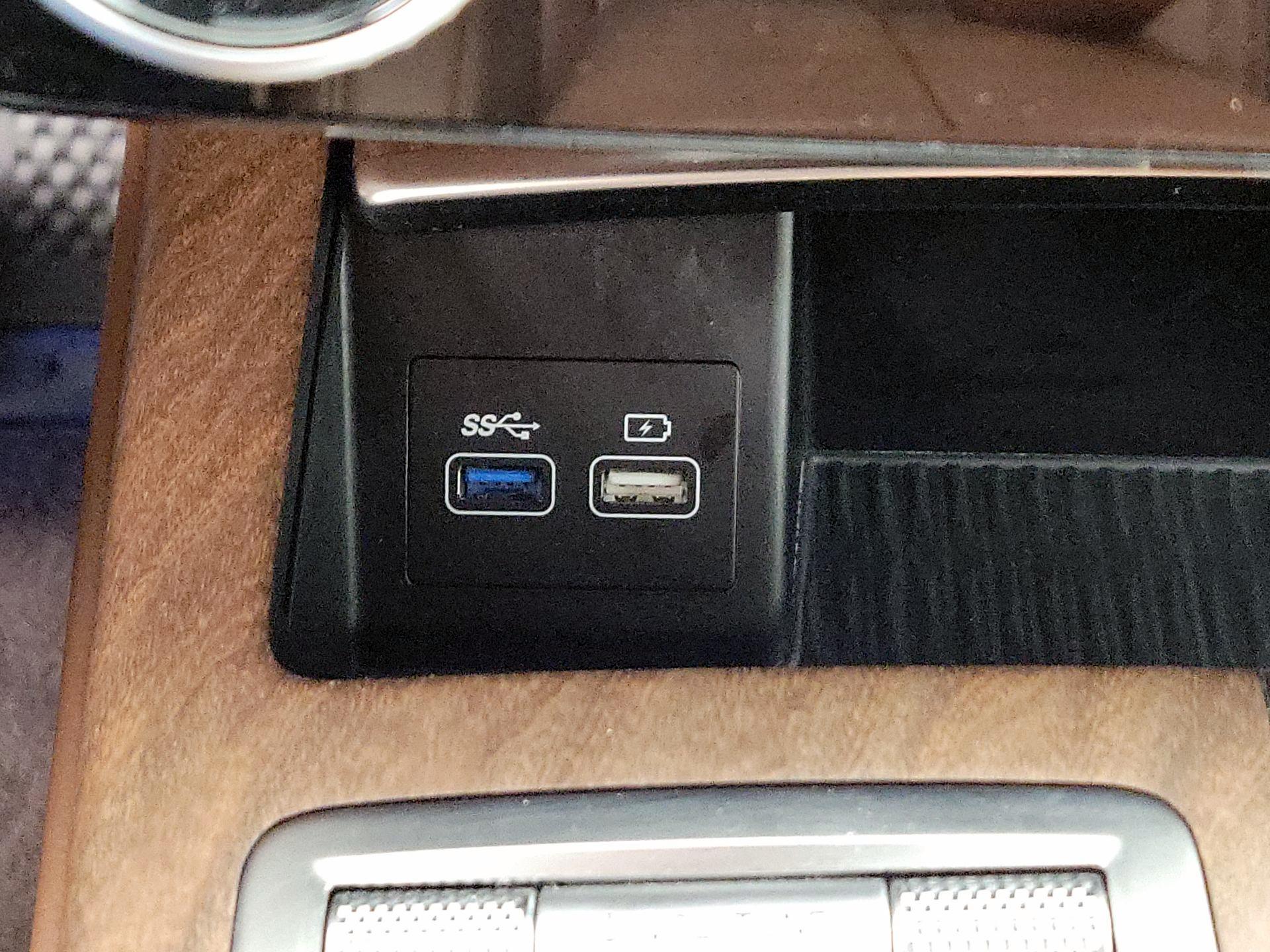 Thumbnail: 2023 Genesis G80 - 19