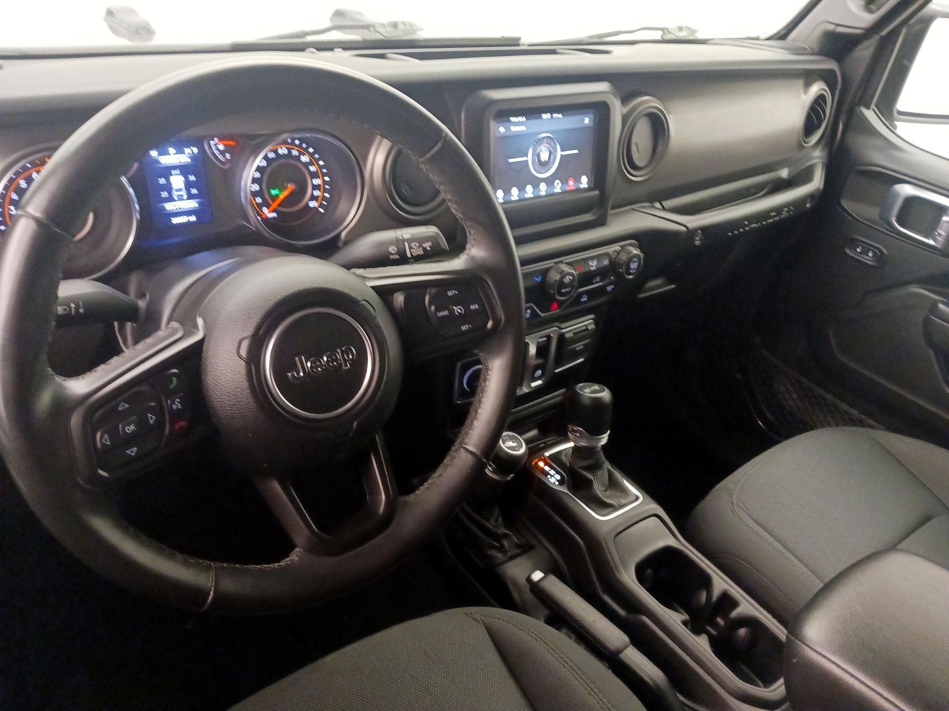 Thumbnail: 2022 Jeep Wrangler - 9