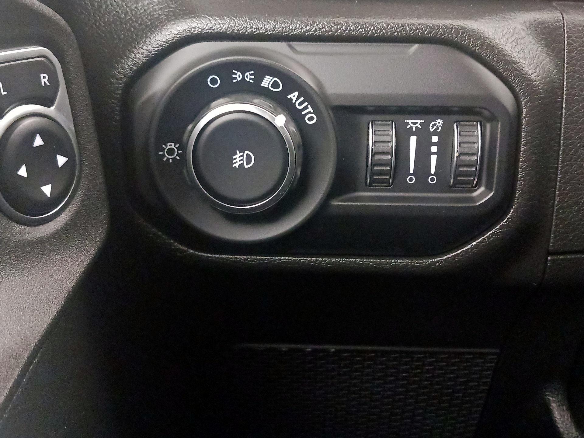 Thumbnail: 2022 Jeep Wrangler - 13