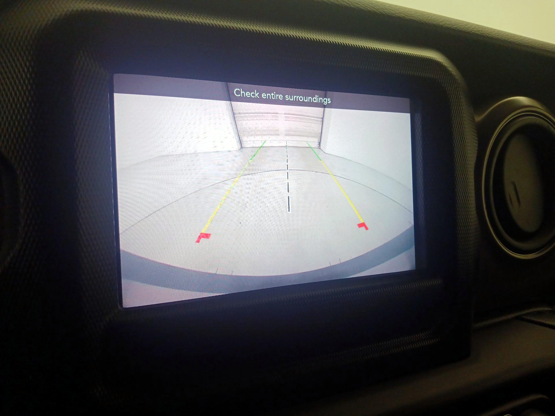 Thumbnail: 2022 Jeep Wrangler - 14