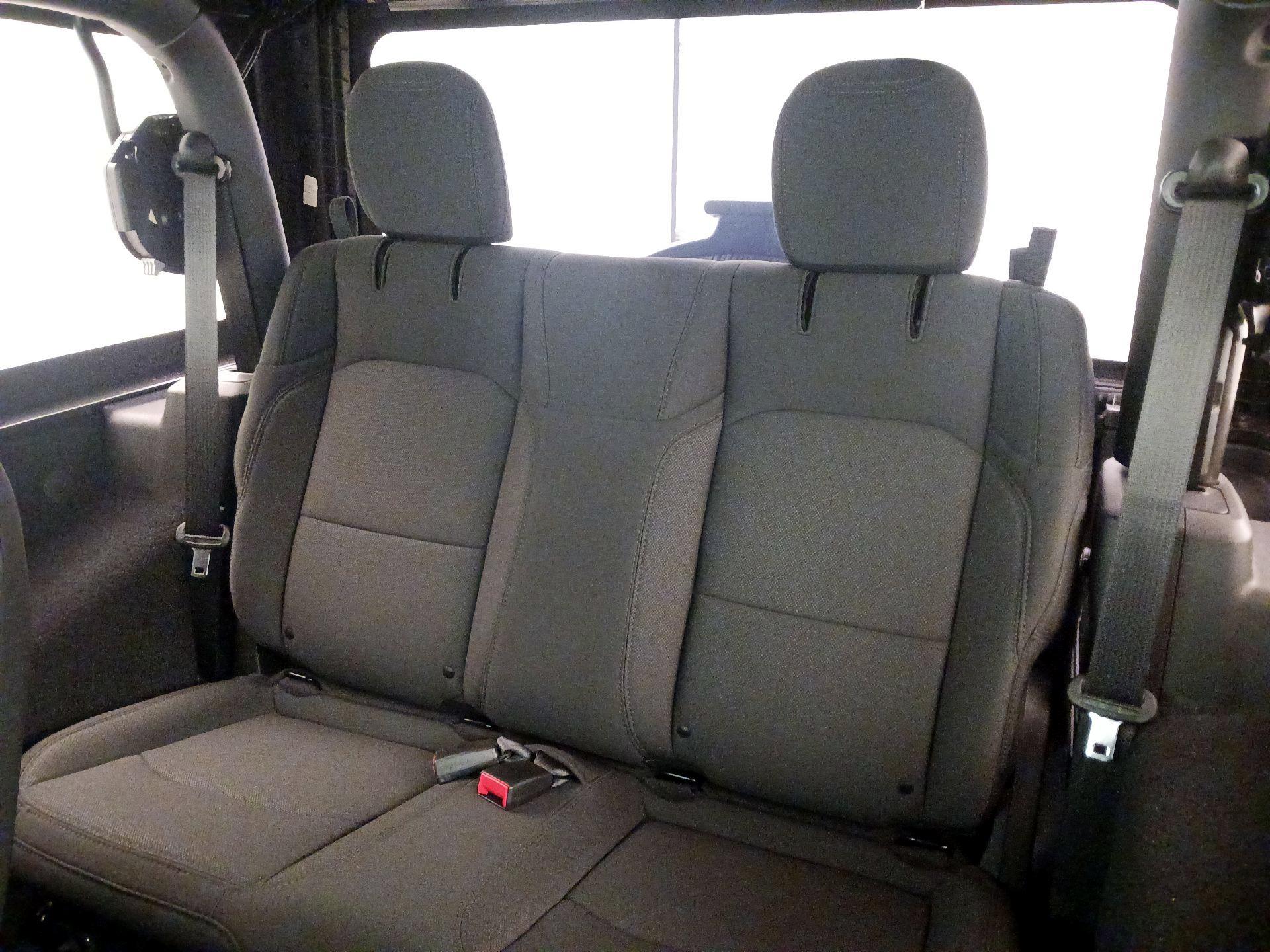 Thumbnail: 2022 Jeep Wrangler - 19