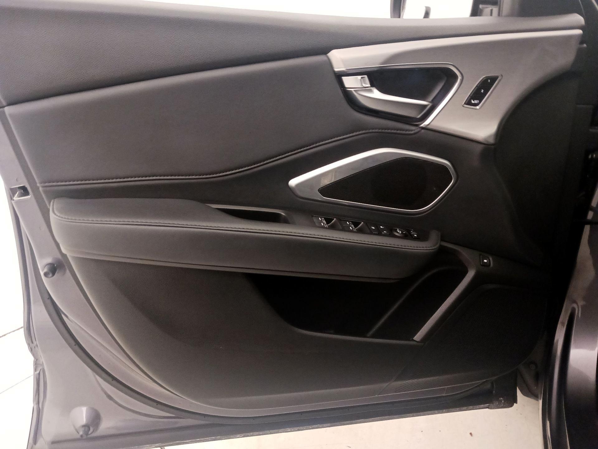 Thumbnail: 2021 Acura RDX - 12