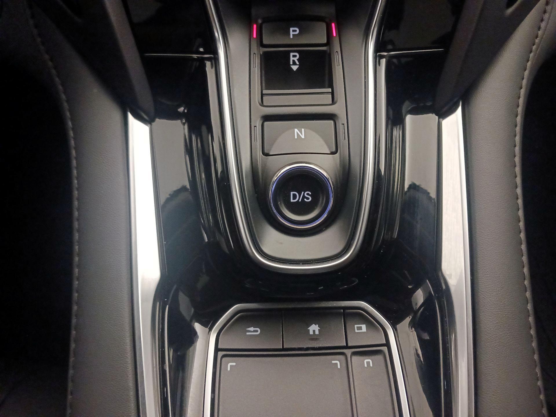 Thumbnail: 2021 Acura RDX - 17