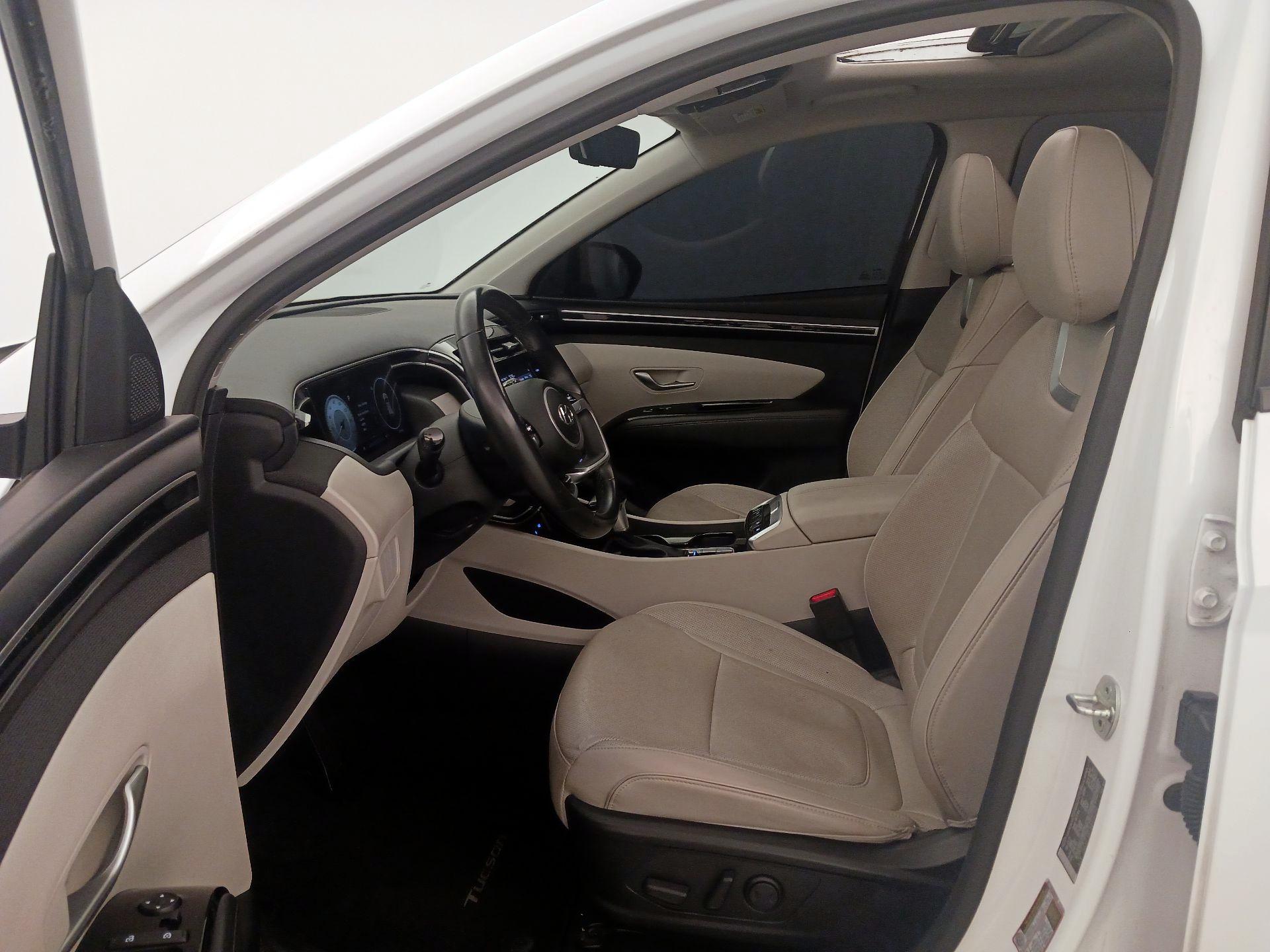 Thumbnail: 2022 Hyundai Tucson - 11