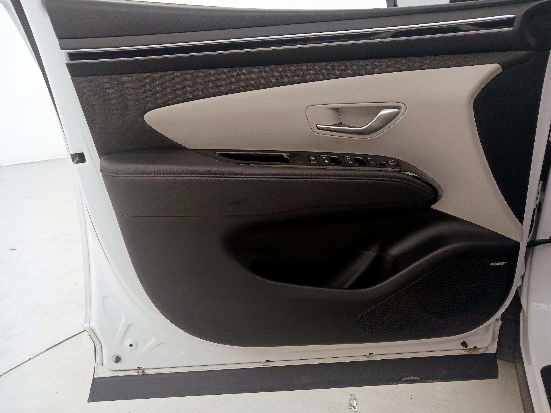 Thumbnail: 2022 Hyundai Tucson - 12