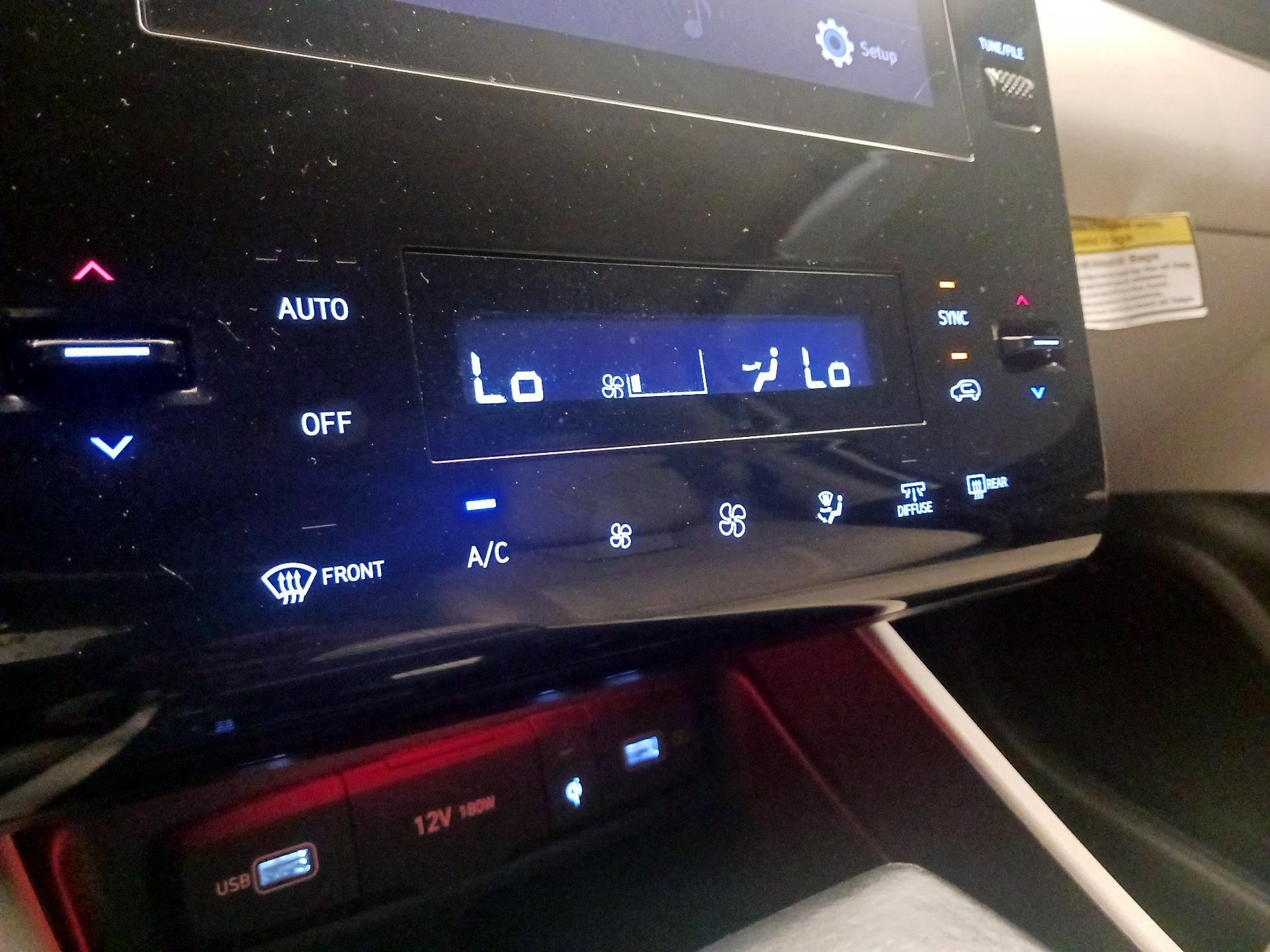 Thumbnail: 2022 Hyundai Tucson - 16