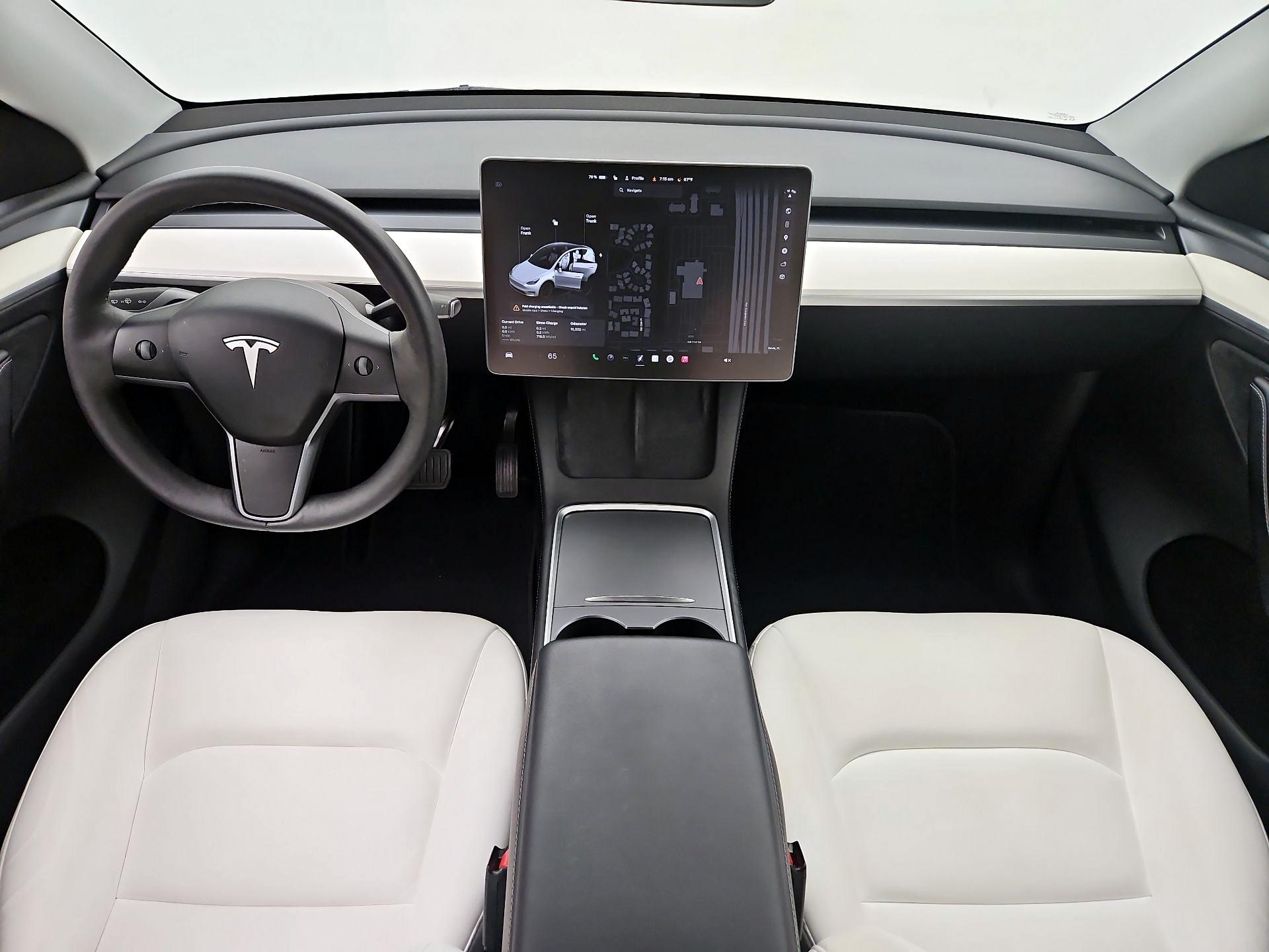 Thumbnail: 2024 Tesla Model Y - 9