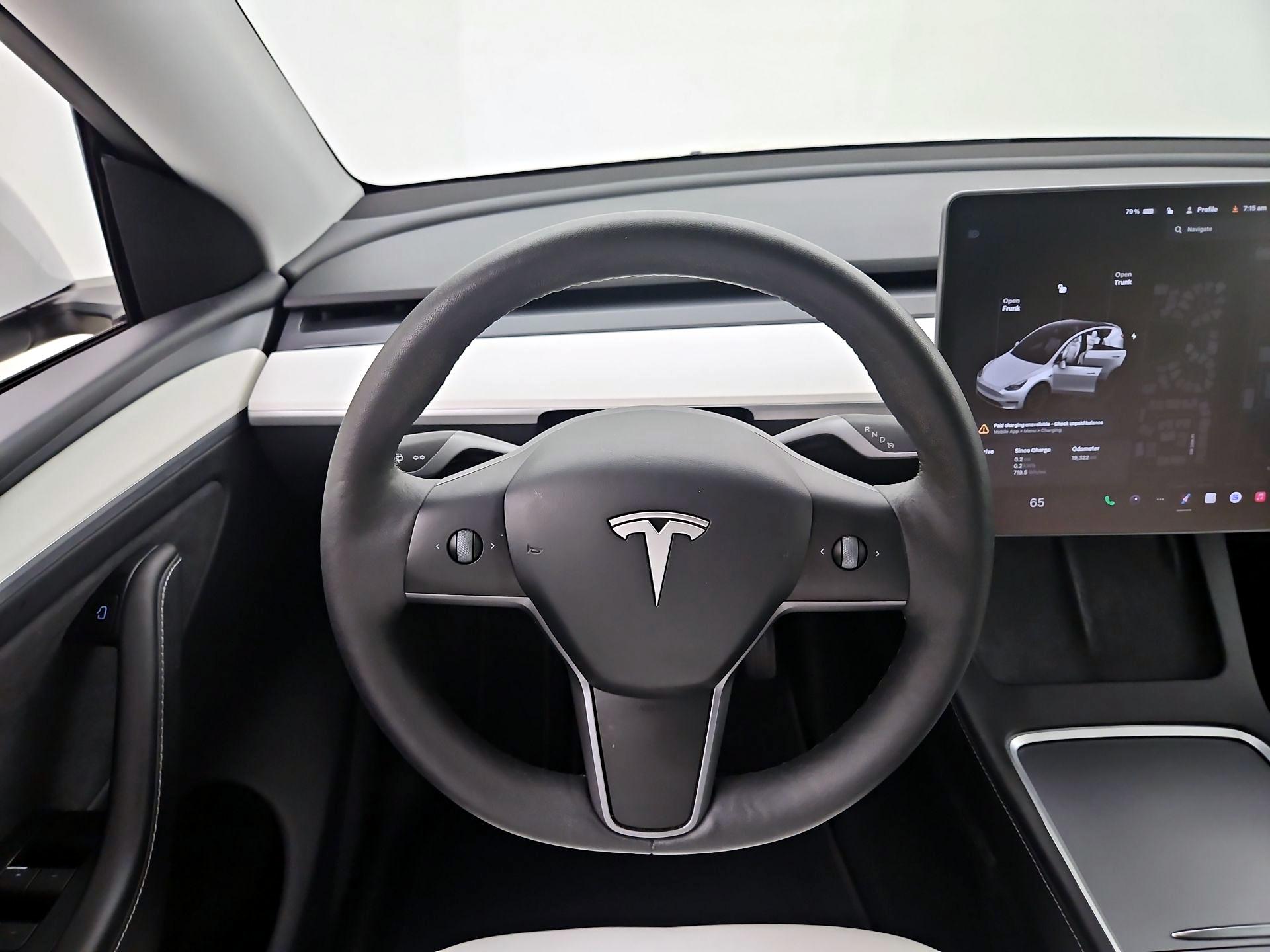 Thumbnail: 2024 Tesla Model Y - 10