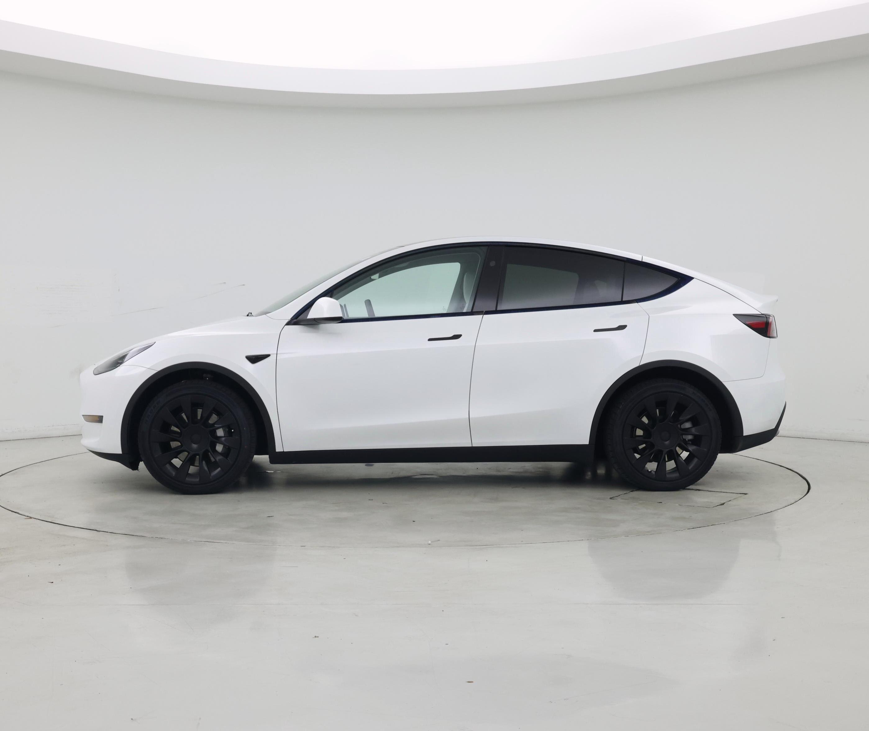 Thumbnail: 2024 Tesla Model Y - 3
