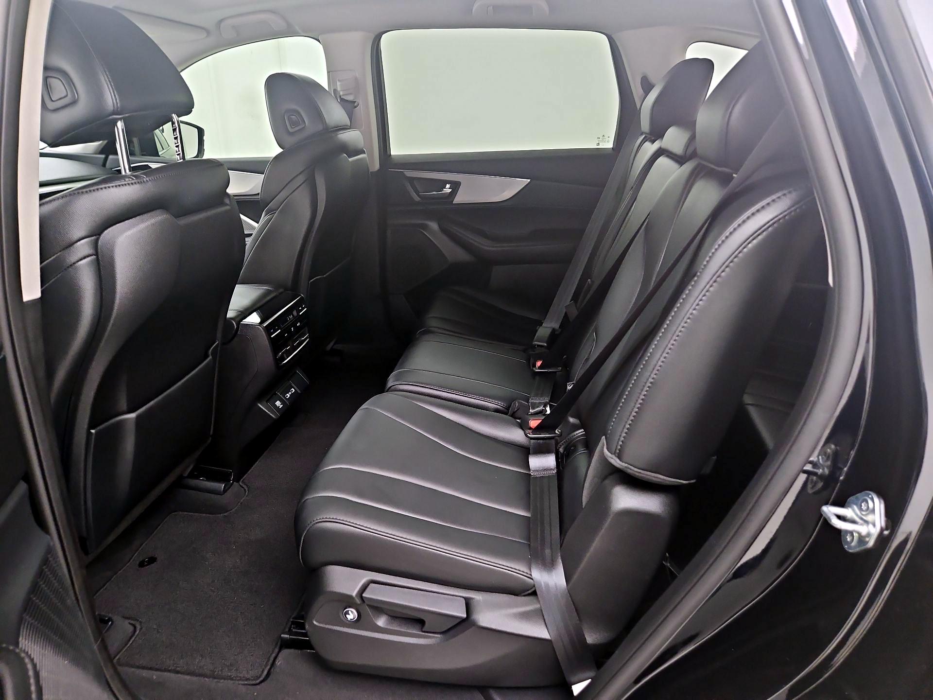 Thumbnail: 2023 Acura MDX - 20